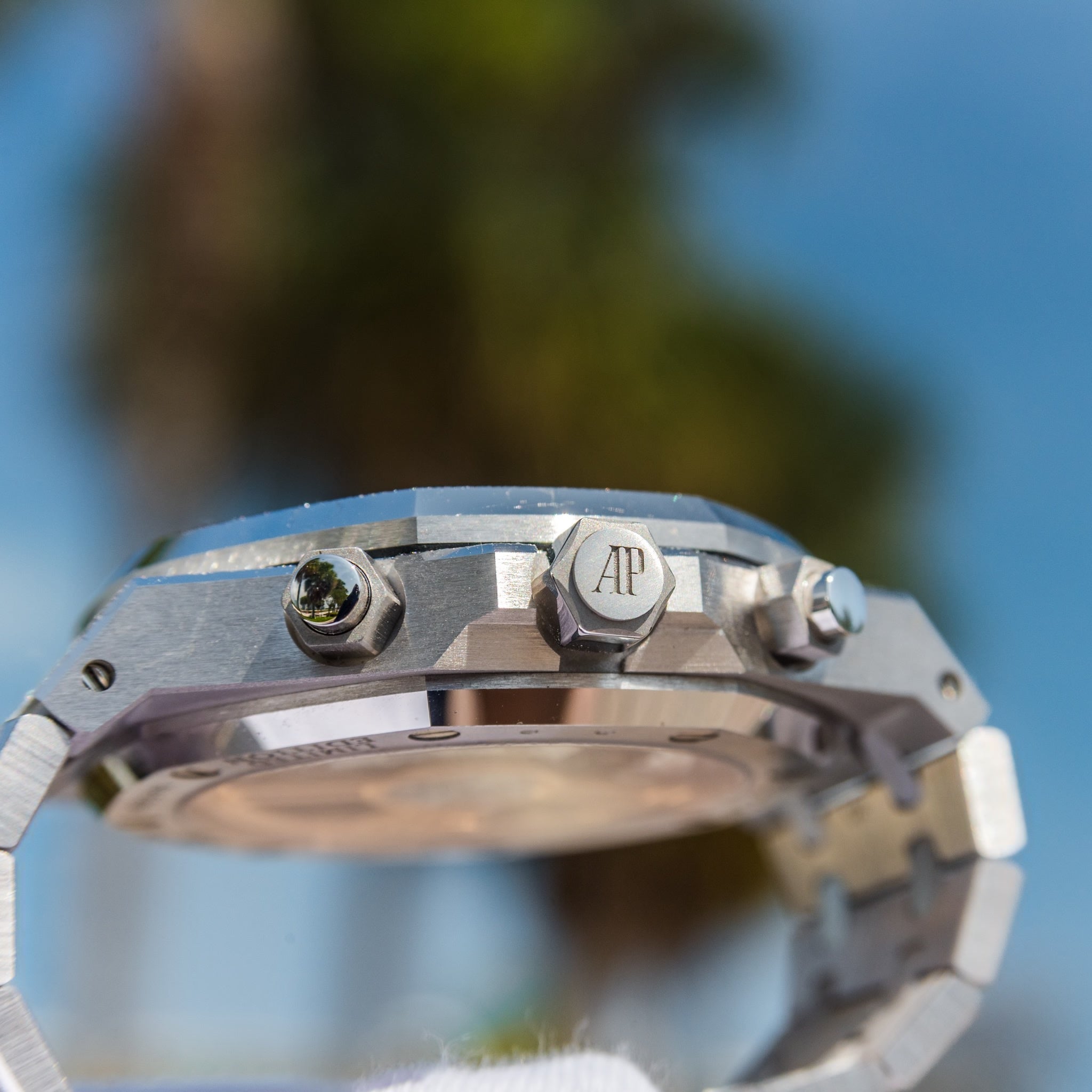 2022 Audemars Piguet Royal Oak Chronograph Frosted 41mm 26239BC
