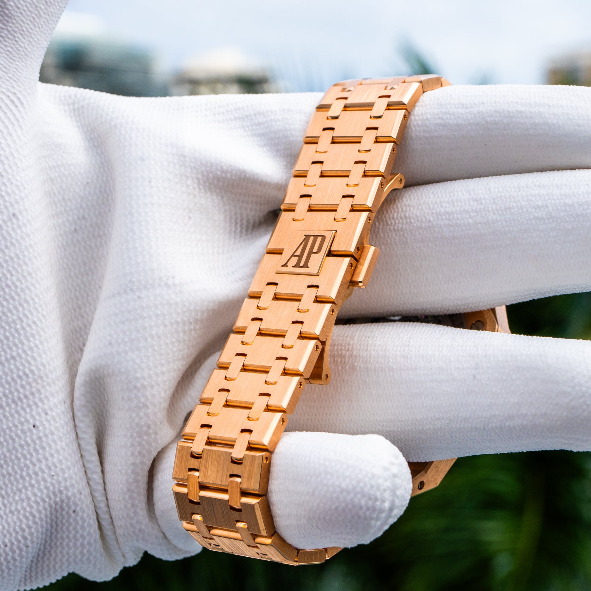 2023 Audemars Piguet 26730or Royal Oak Rose Gold Blue Dial