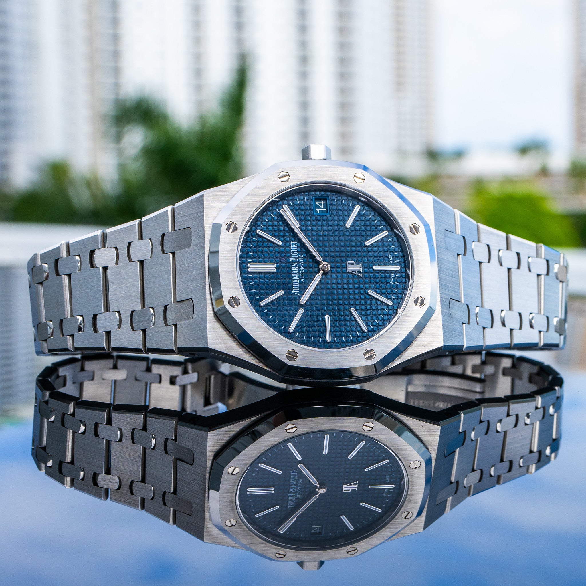 Audemars Piguet 2023 Royal Oak Jumbo 16202ST