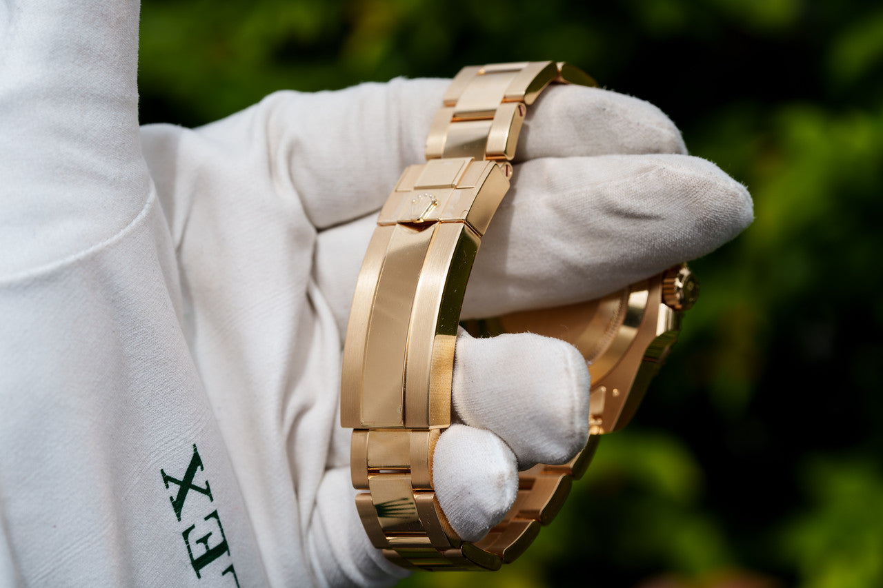 Rolex 2025 Submariner Date 126618LB
