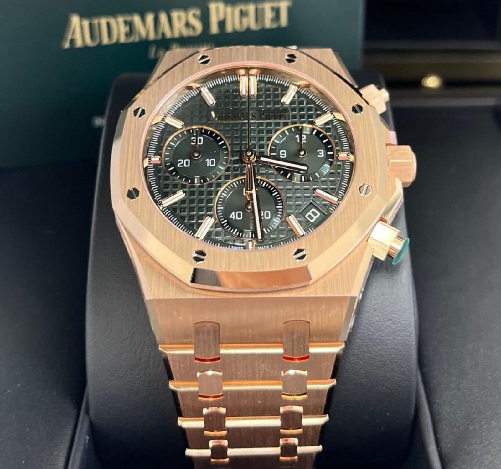 2023 Audemars Piguet Royal Oak Chronograph 50th 41mm Green Dial 26240OR
