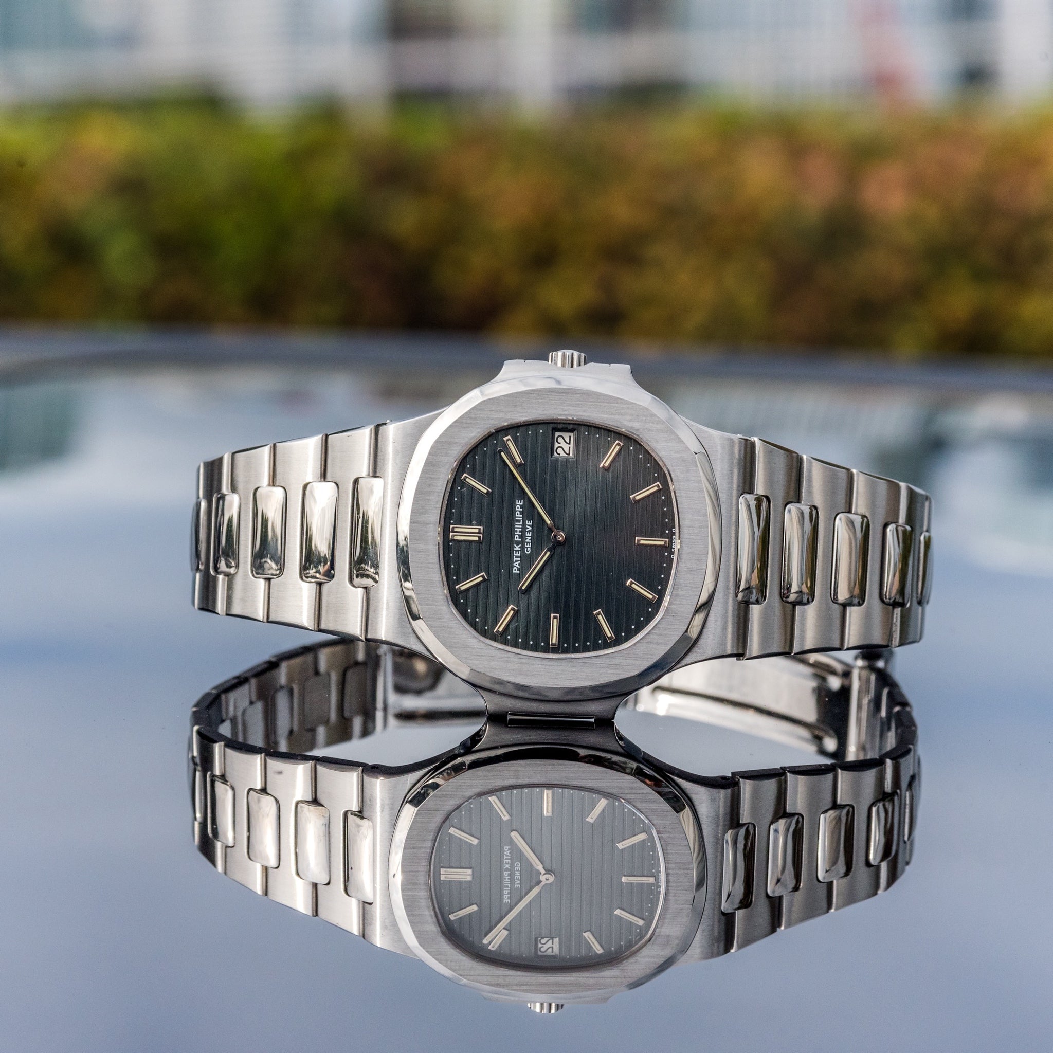 Patek Philippe Nautilus 3700/1a Blue dial 1978