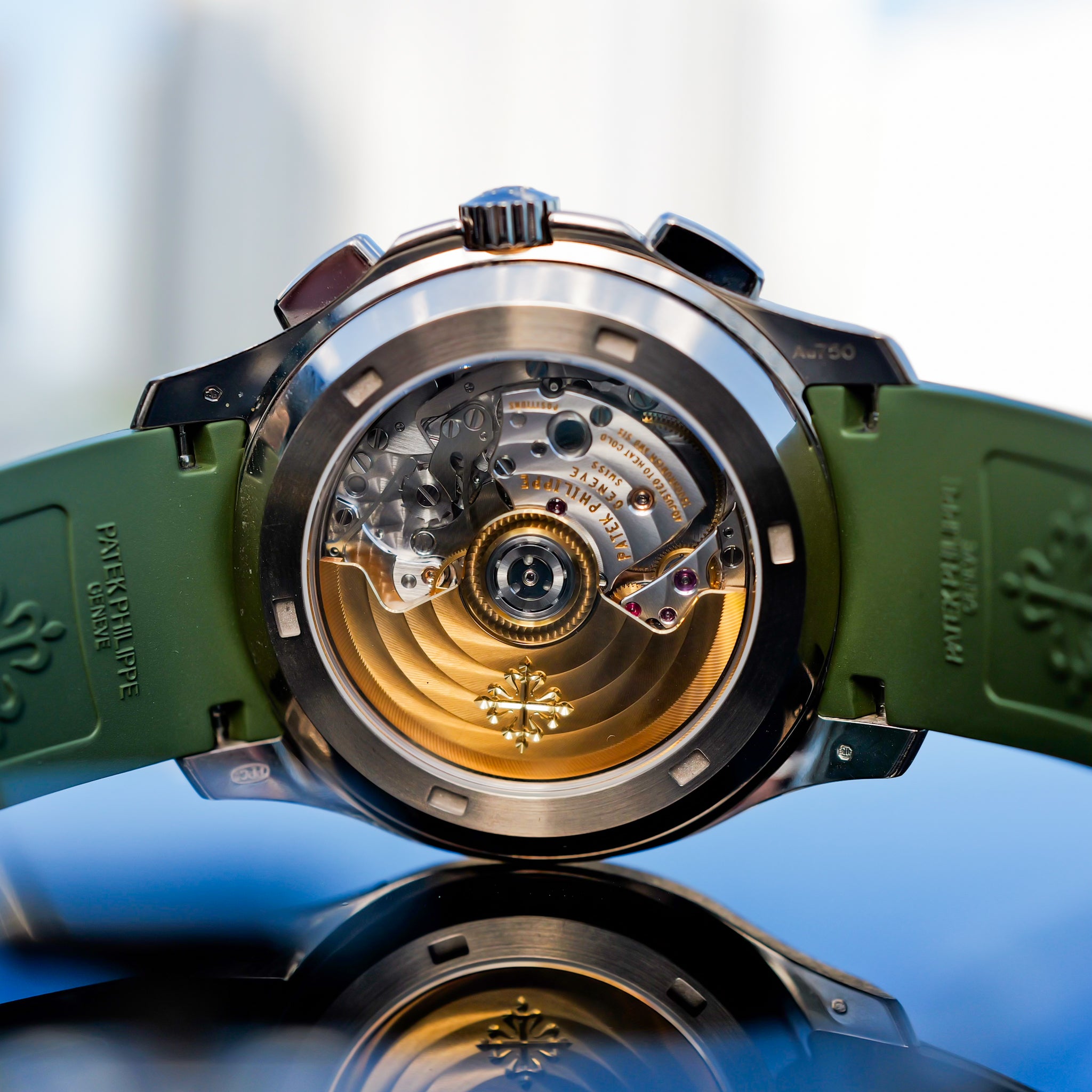 Patek 5968g | 2023 Aquanaut | White Gold 42.2mm | 5968G-010