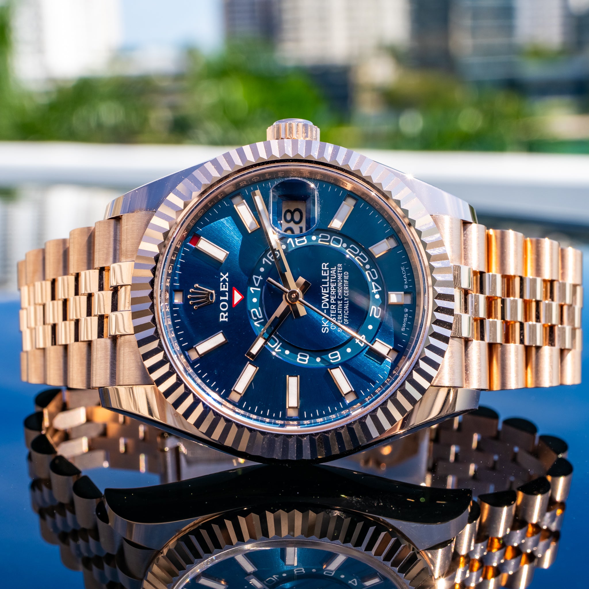 マーク・コート「Sunny Day Smiles 」リトグラフ＋スワロフスキー Rolex 2024 Sky-Dweller 336935 Rose Gold 42mm