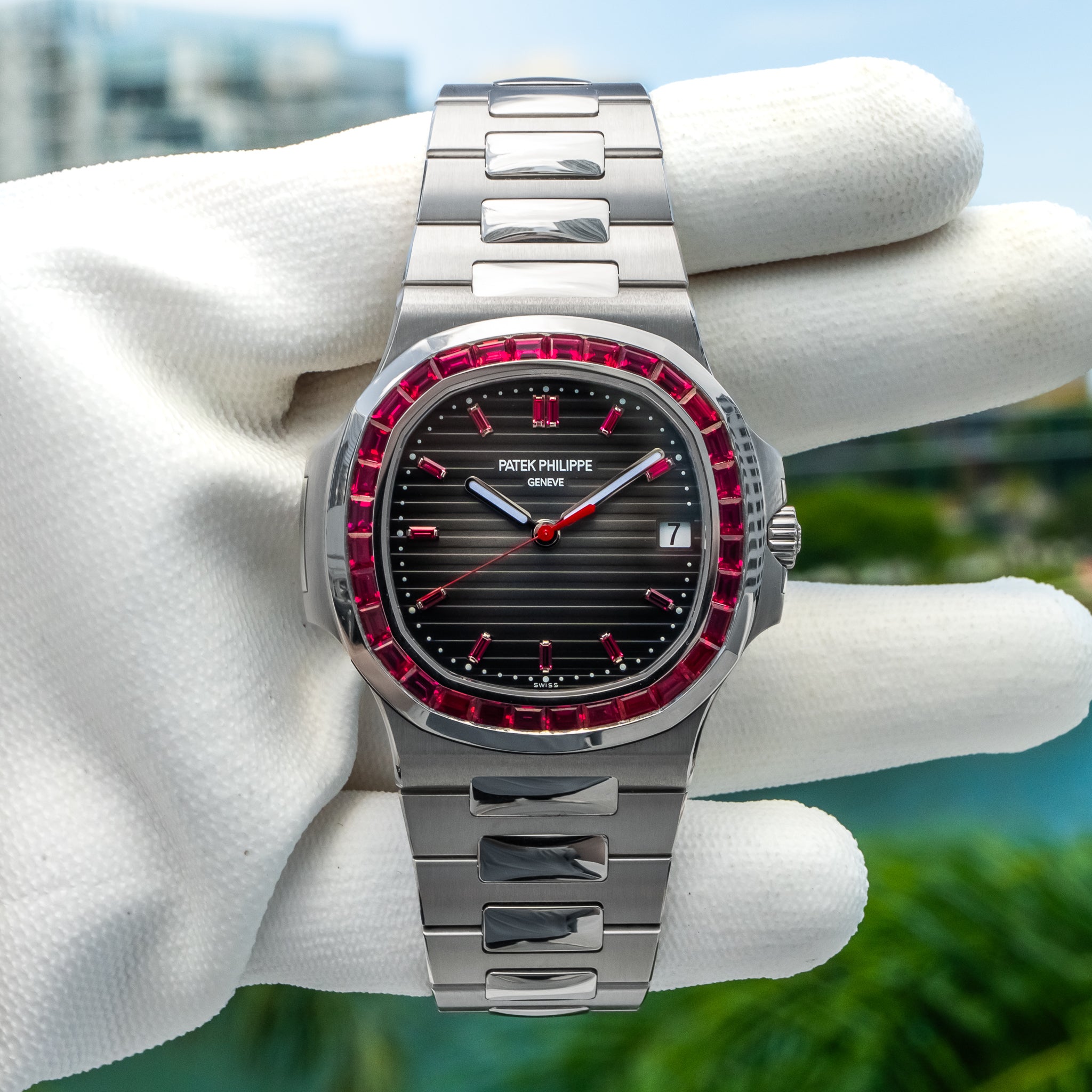 Patek Philippe 5711/112P Nautilus Ruby 40mm