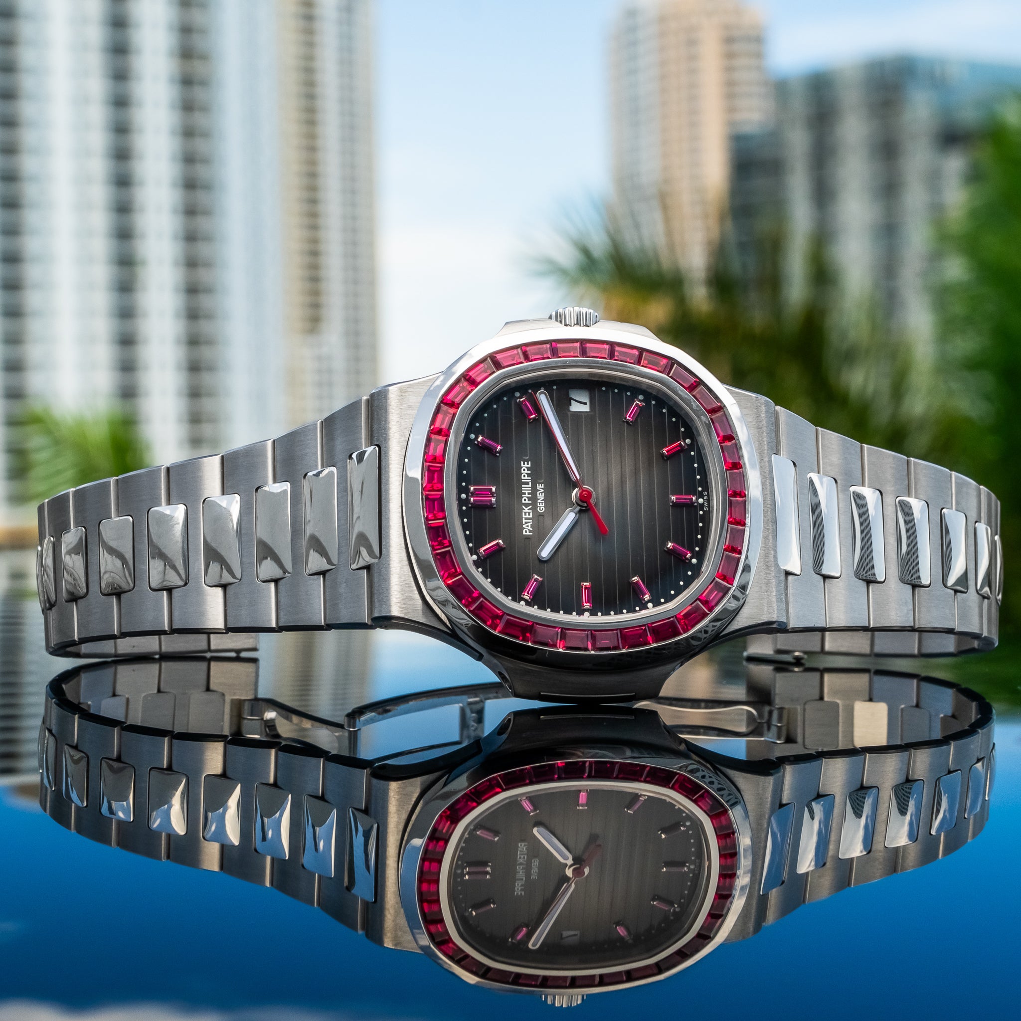 Patek Philippe 5711/112P Nautilus Ruby 40mm