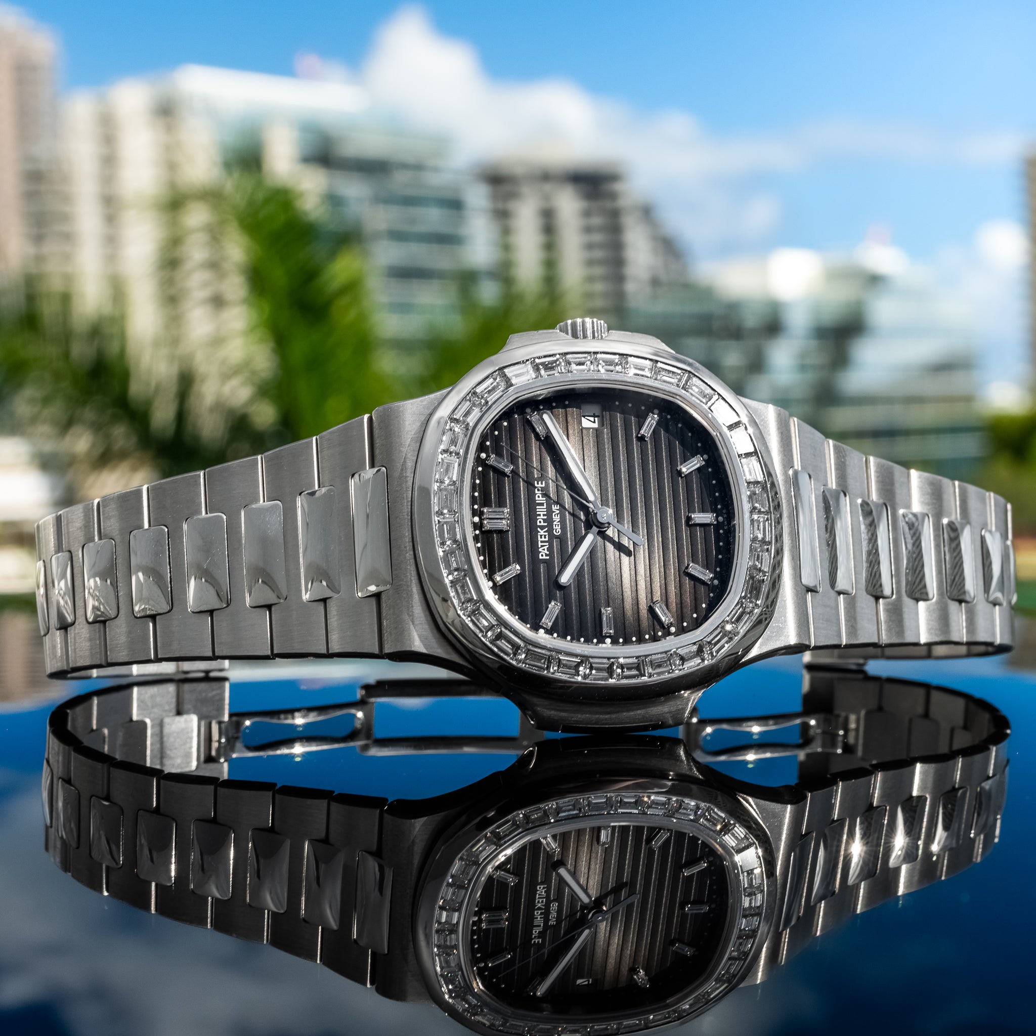 Patek Philippe Nautilus 5711/110P-001 Platinum Diamond Bezel