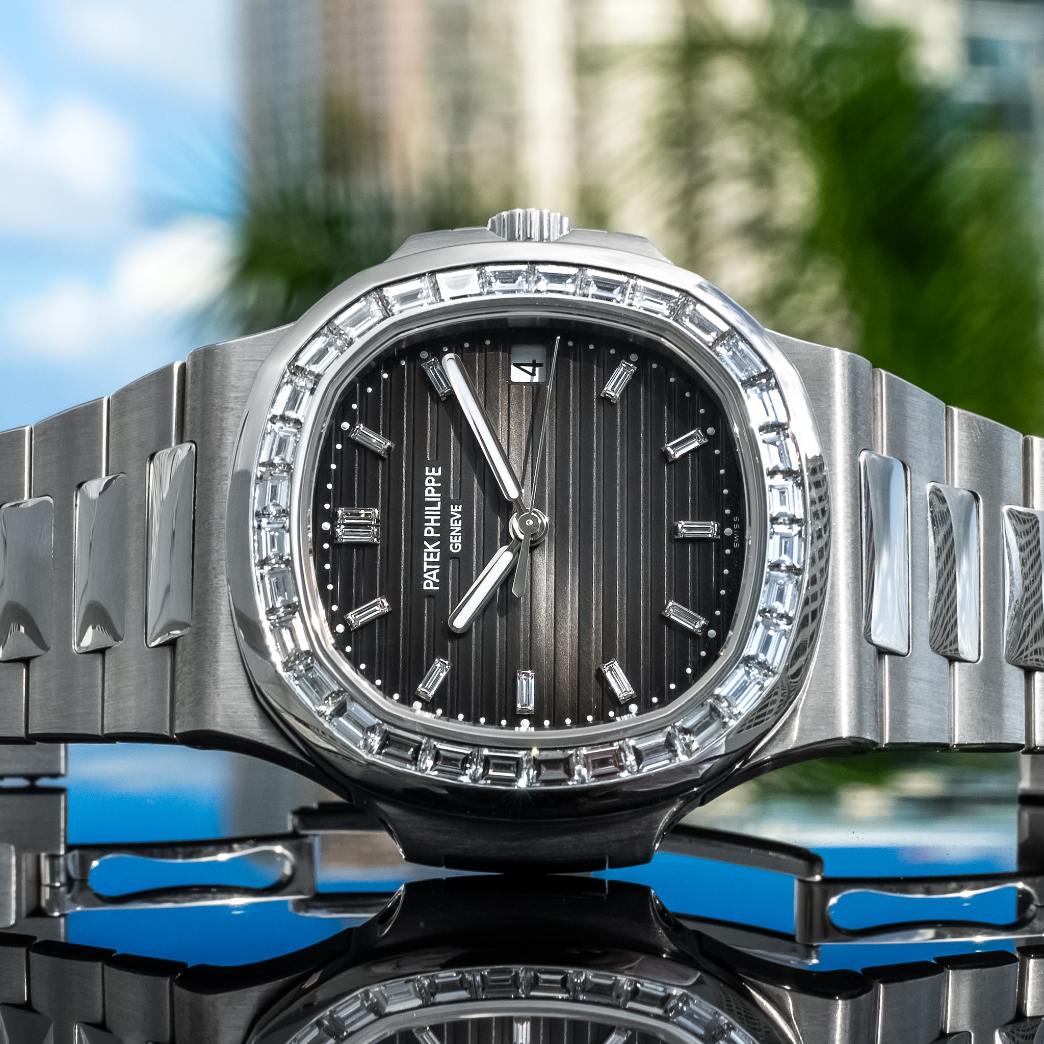 Patek Philippe Nautilus 5711/110P-001 Platinum Diamond Bezel