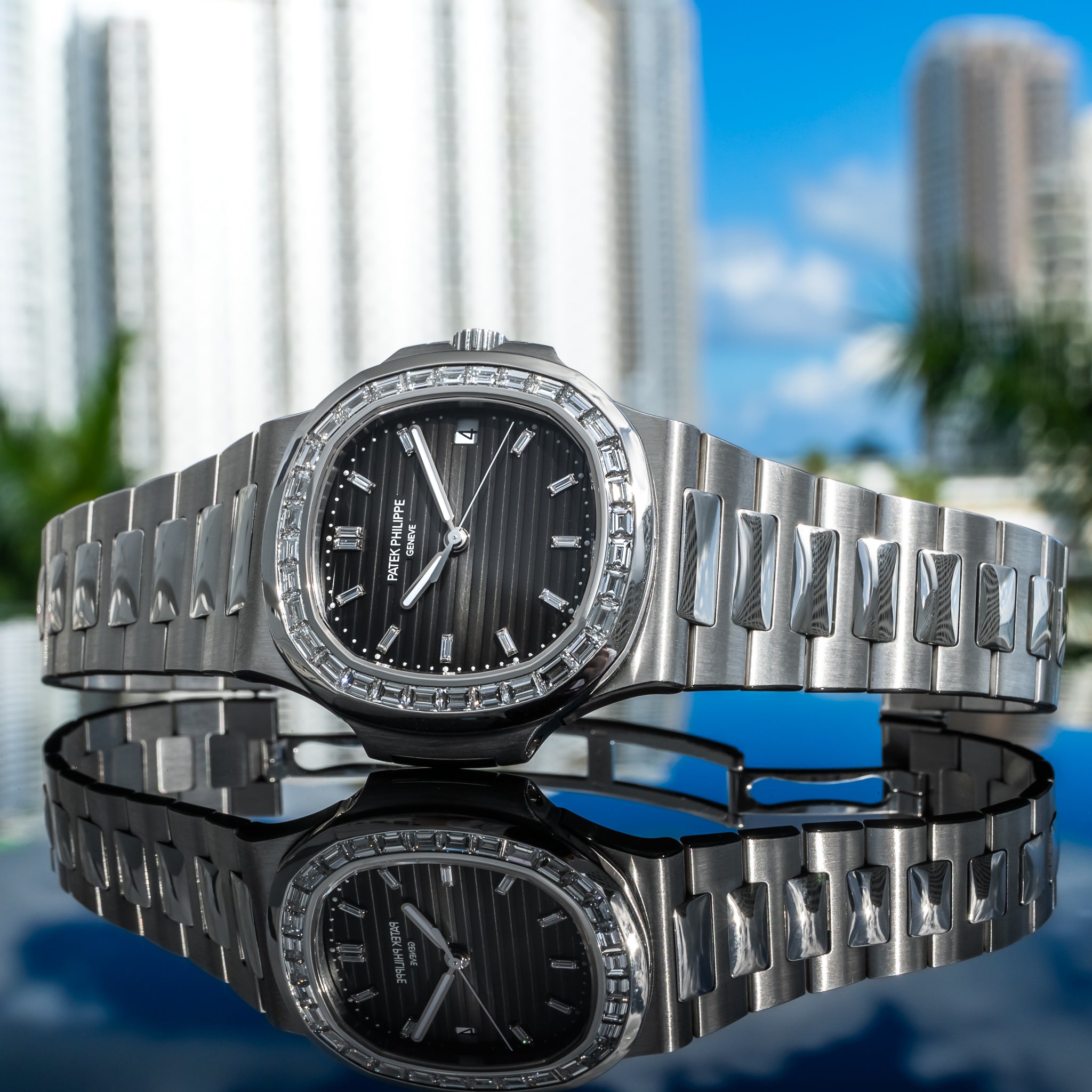 Patek Philippe Nautilus 5711/110P-001 Platinum Diamond Bezel