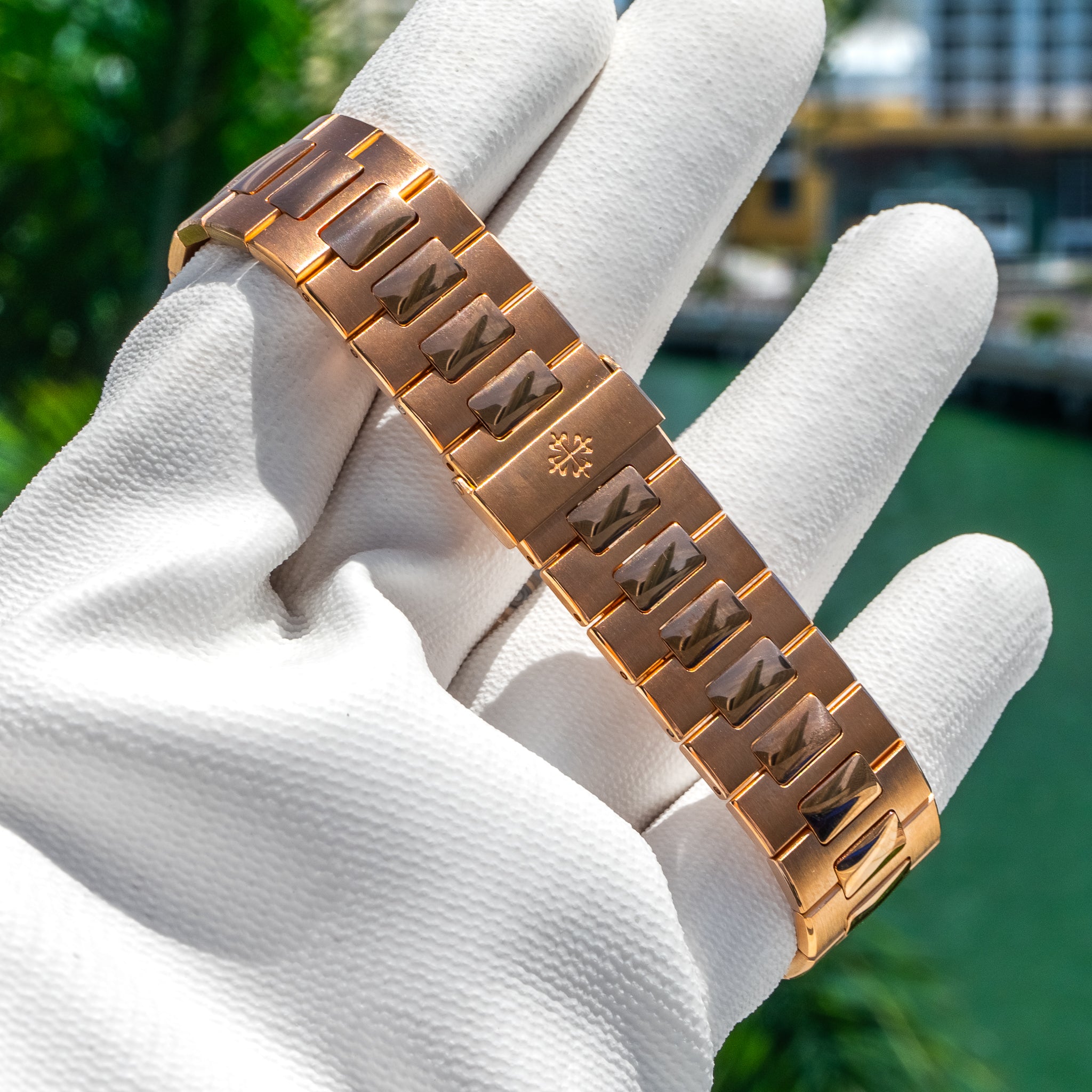 Patek Philippe 5723/112R-001 Ruby 40mm