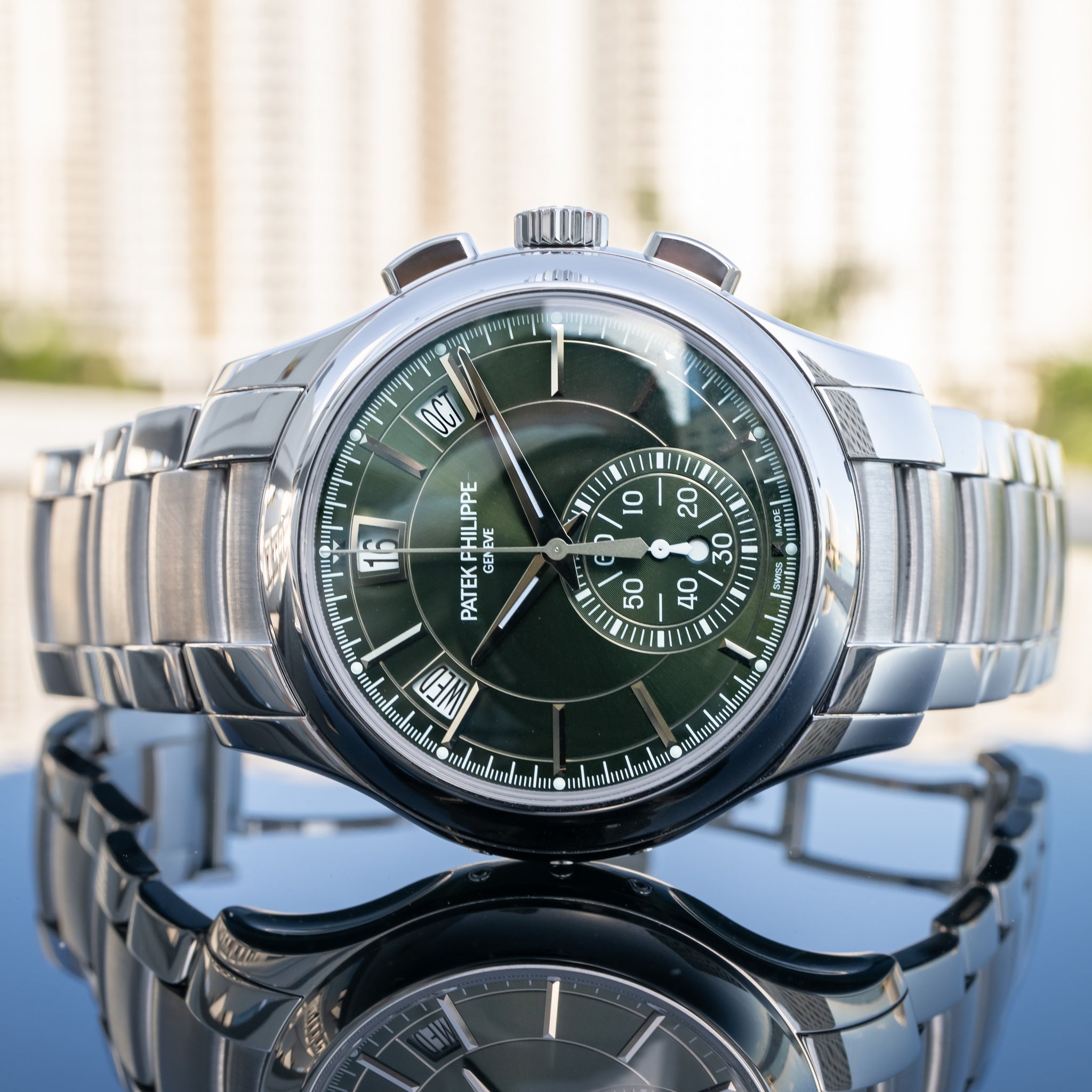 Patek Philippe 2024 Unworn Annual Calendar Chronograph 5905/1a Green Dial