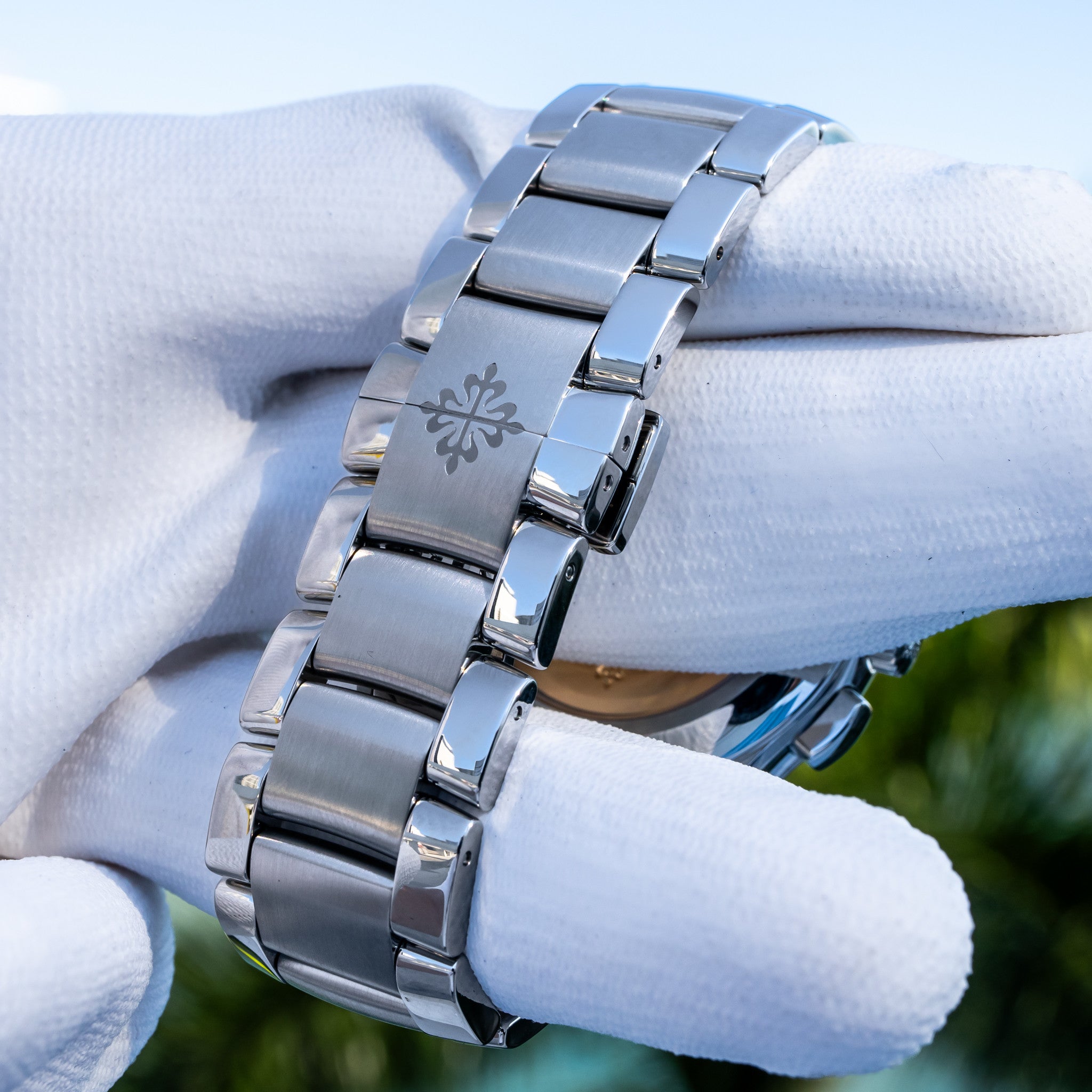 Patek Philippe 2024 Unworn Annual Calendar Chronograph 5905/1a Green Dial