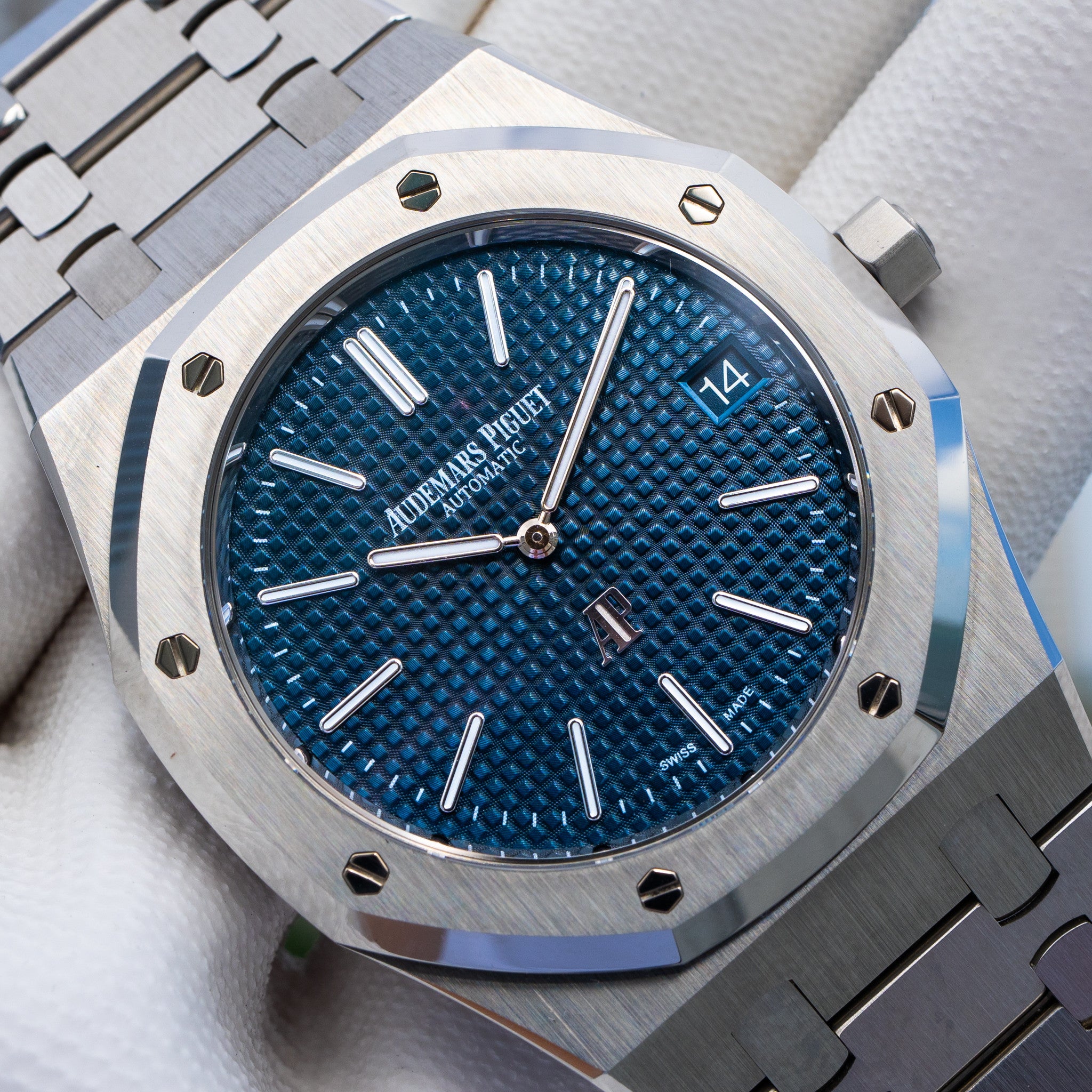 Audemars Piguet 2023 Royal Oak Jumbo 16202ST