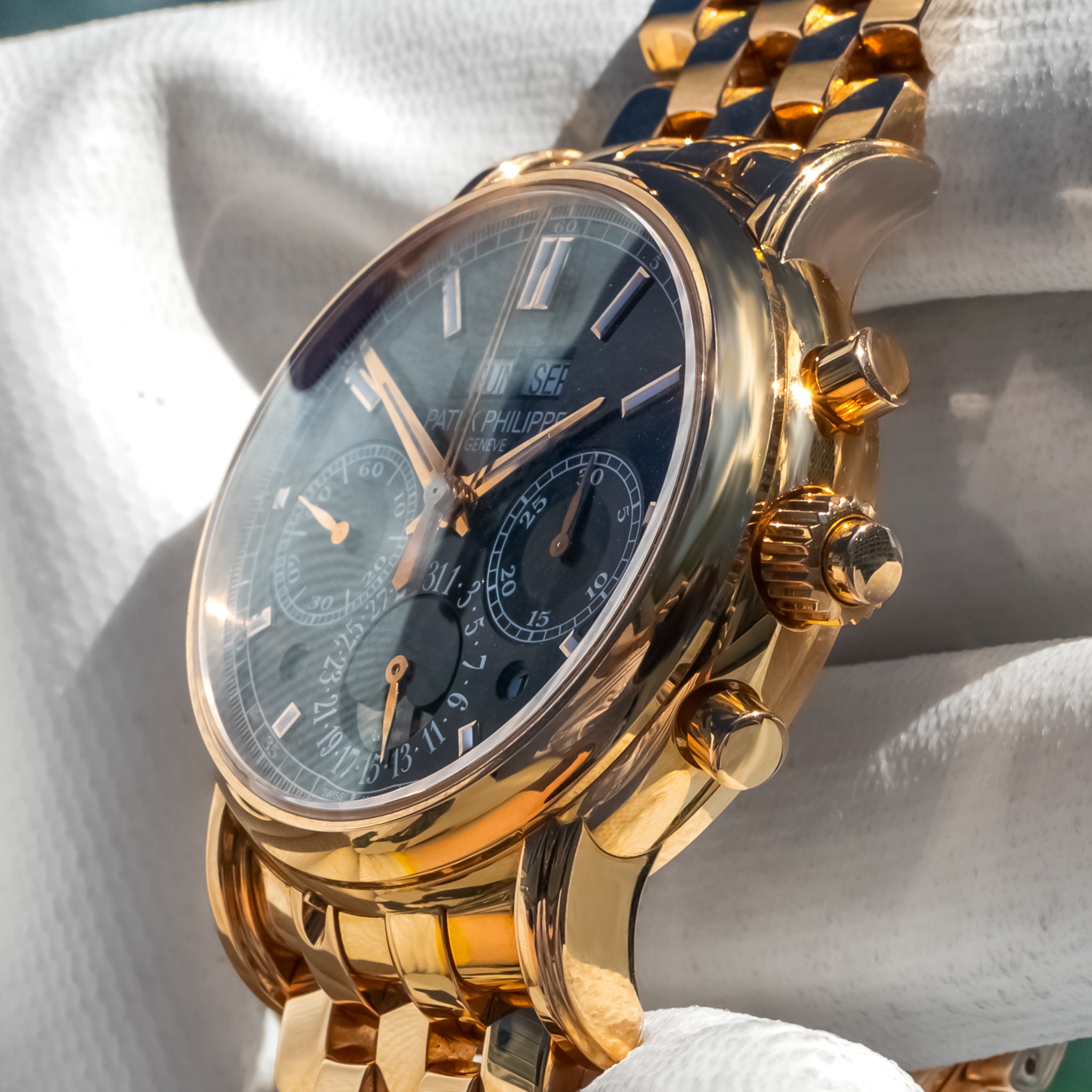 2017 Patek Philippe 5204/1r-001 Grand Complications Perpetual Calendar Split-Seconds Chronograph 40mm