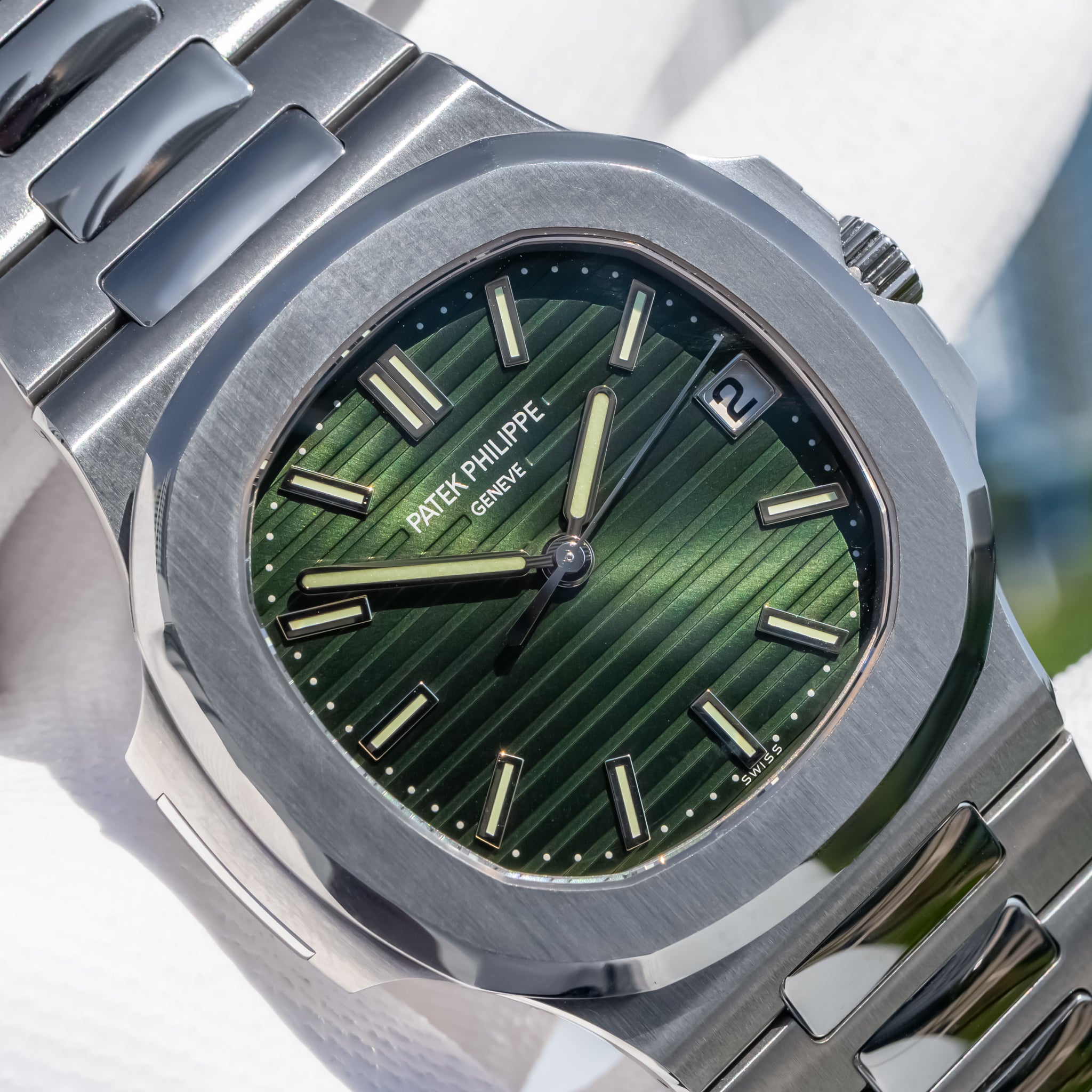 Patek Philippe Nautilus 2021 5711/1A-014 Green Dial