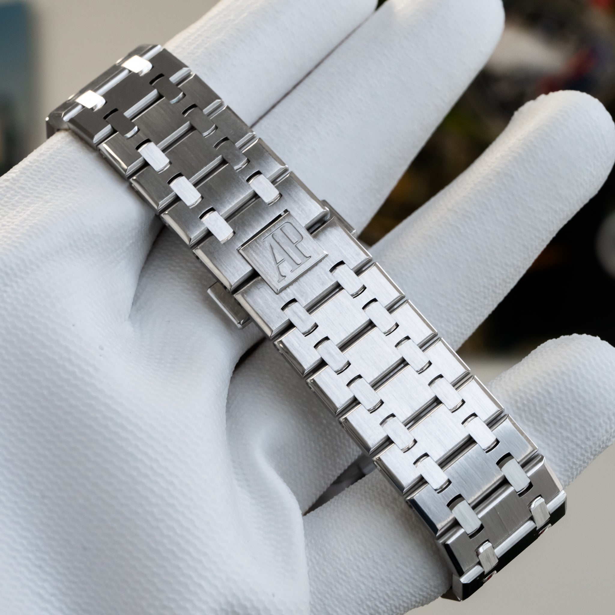 Audemars Piguet Royal Oak Chronograph White Gold Purple Dial 26240BC