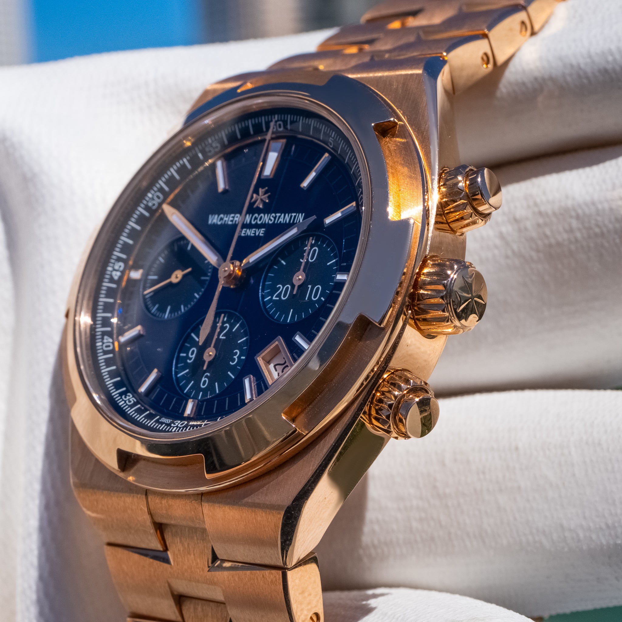 2023 Vacheron Constantin Overseas Chronograph Rose 42mm 5500V/110R-B952