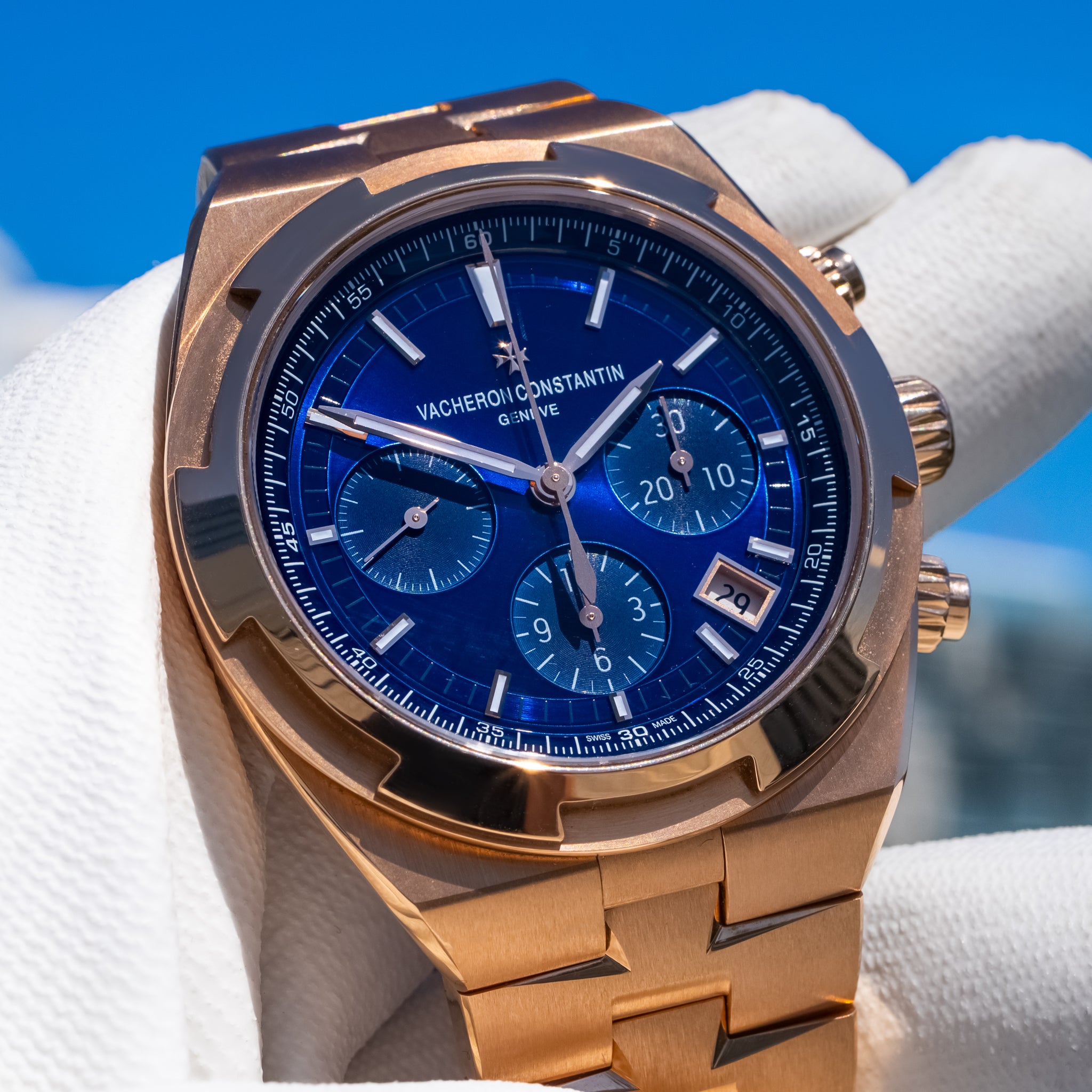 2023 Vacheron Constantin Overseas Chronograph Rose 42mm 5500V/110R-B952