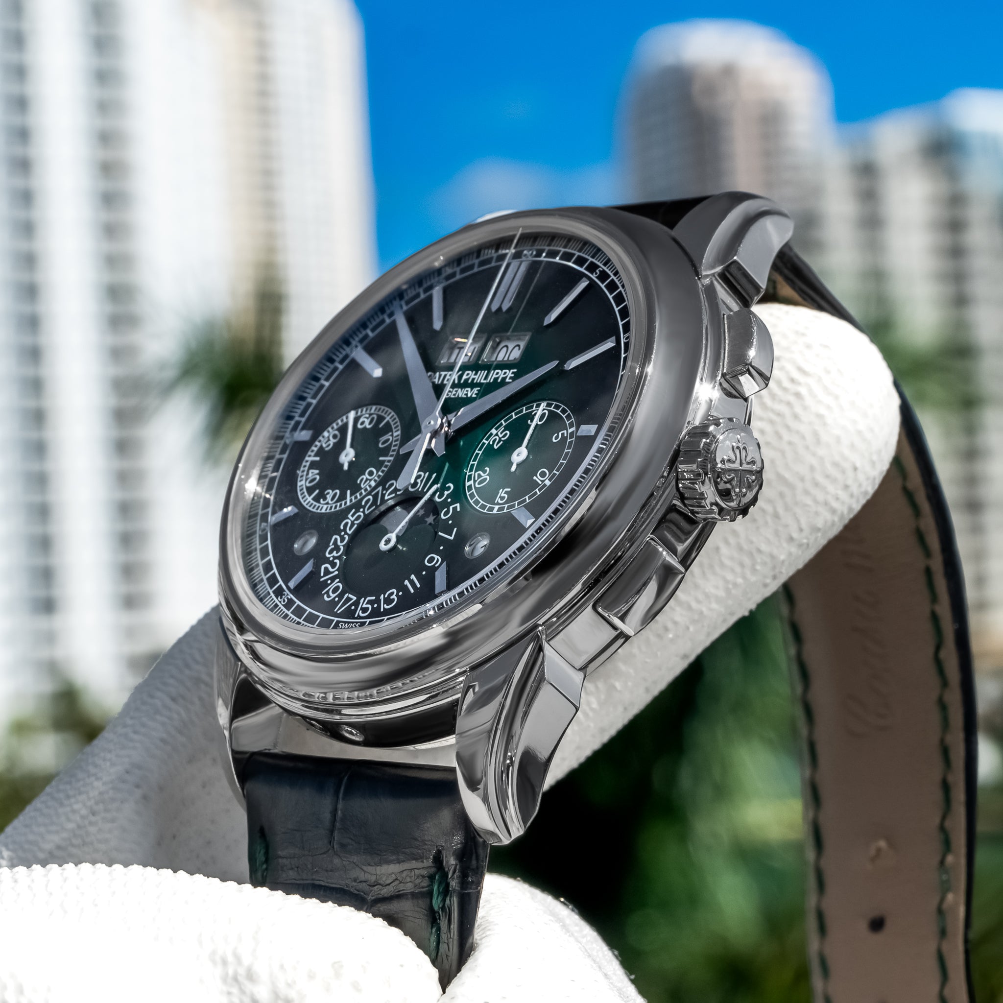 2022 Patek Philippe 5270P Perpetual Calendar Chronograph