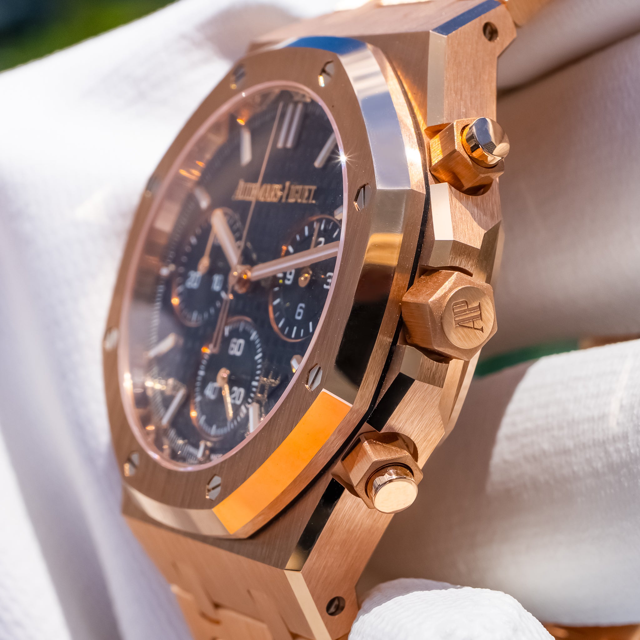 2024 Audemars Piguet 26240OR Royal Oak Selfwinding Chronograph Green Dial 41mm