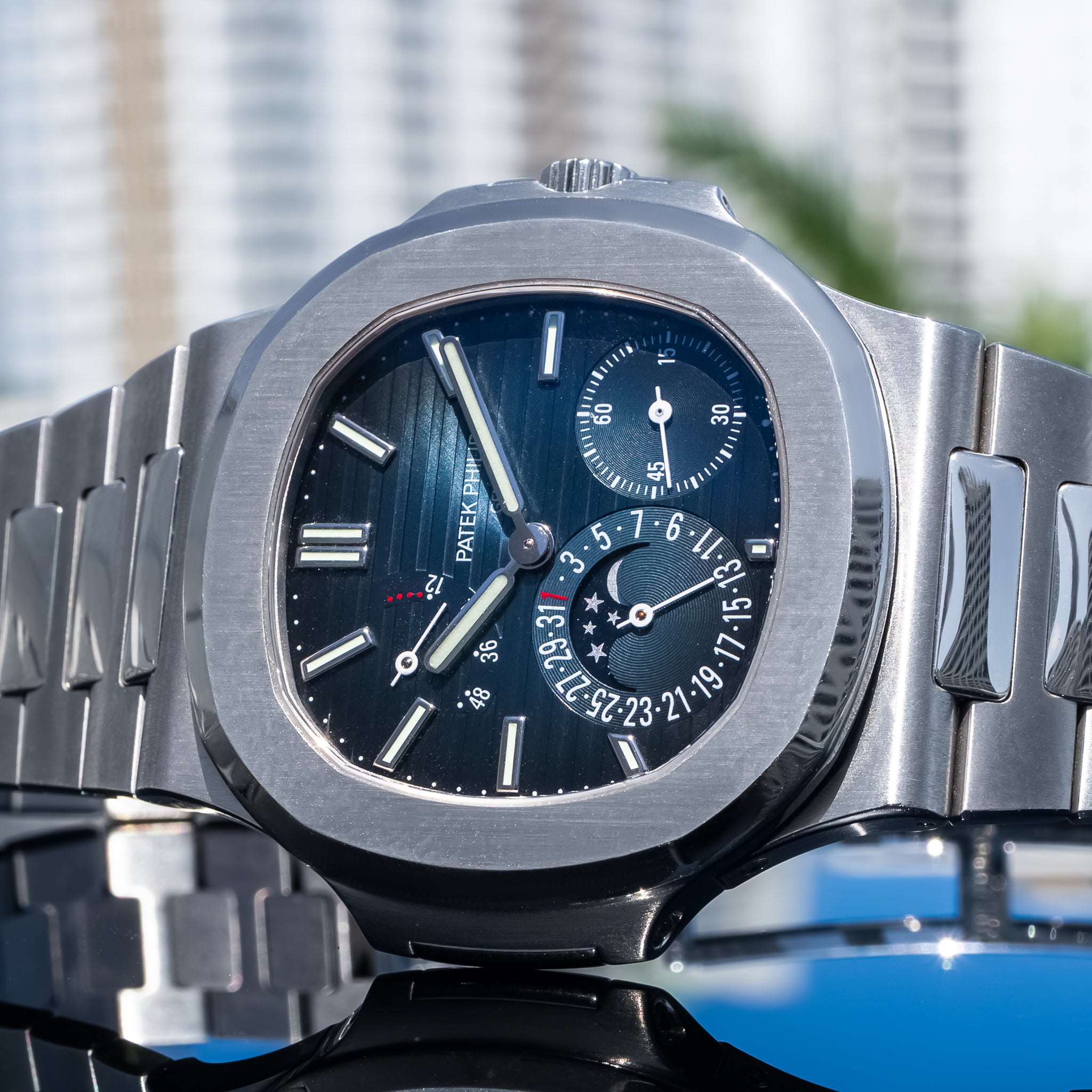 2022 Patek Philippe Nautilus 5712/1A Blue Dial 40mm