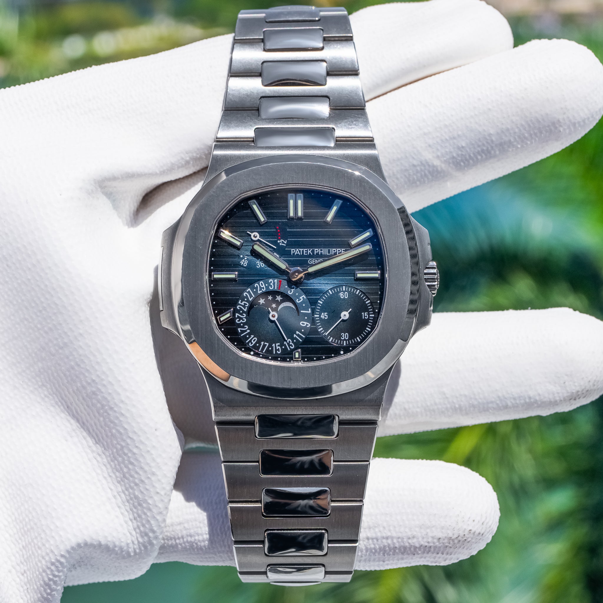 2022 Patek Philippe Nautilus 5712/1A Blue Dial 40mm