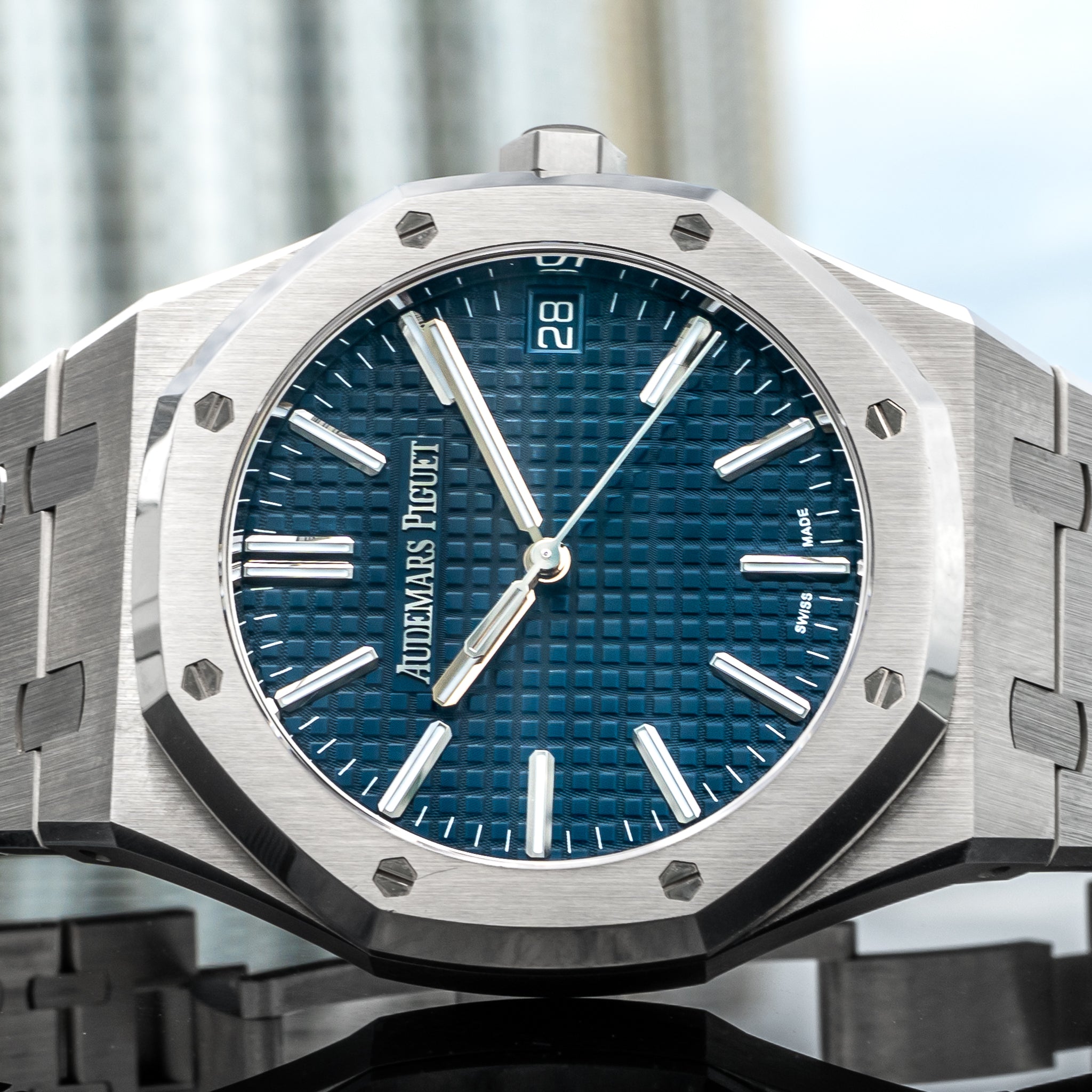 2025 Audemars Piguet 15510st Royal Oak Selfwinding Blue Dial 41mm