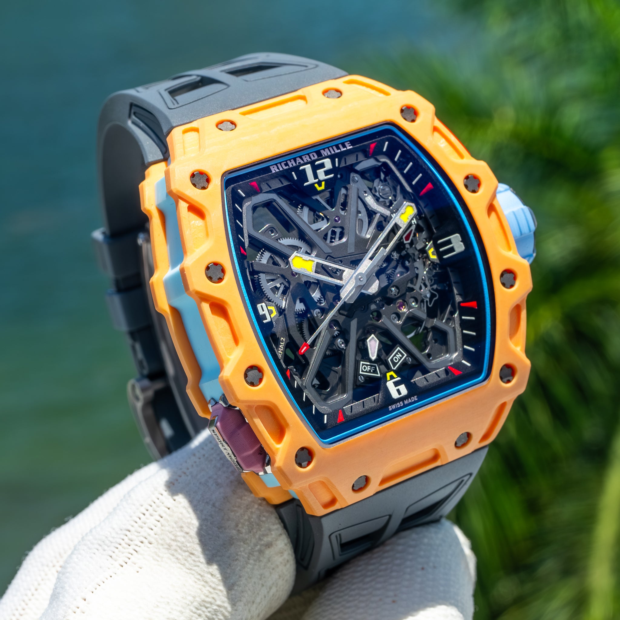 Richard Mille RM35-03 Rafa Nadal Salmon 43.15 mm x 49.95 mm