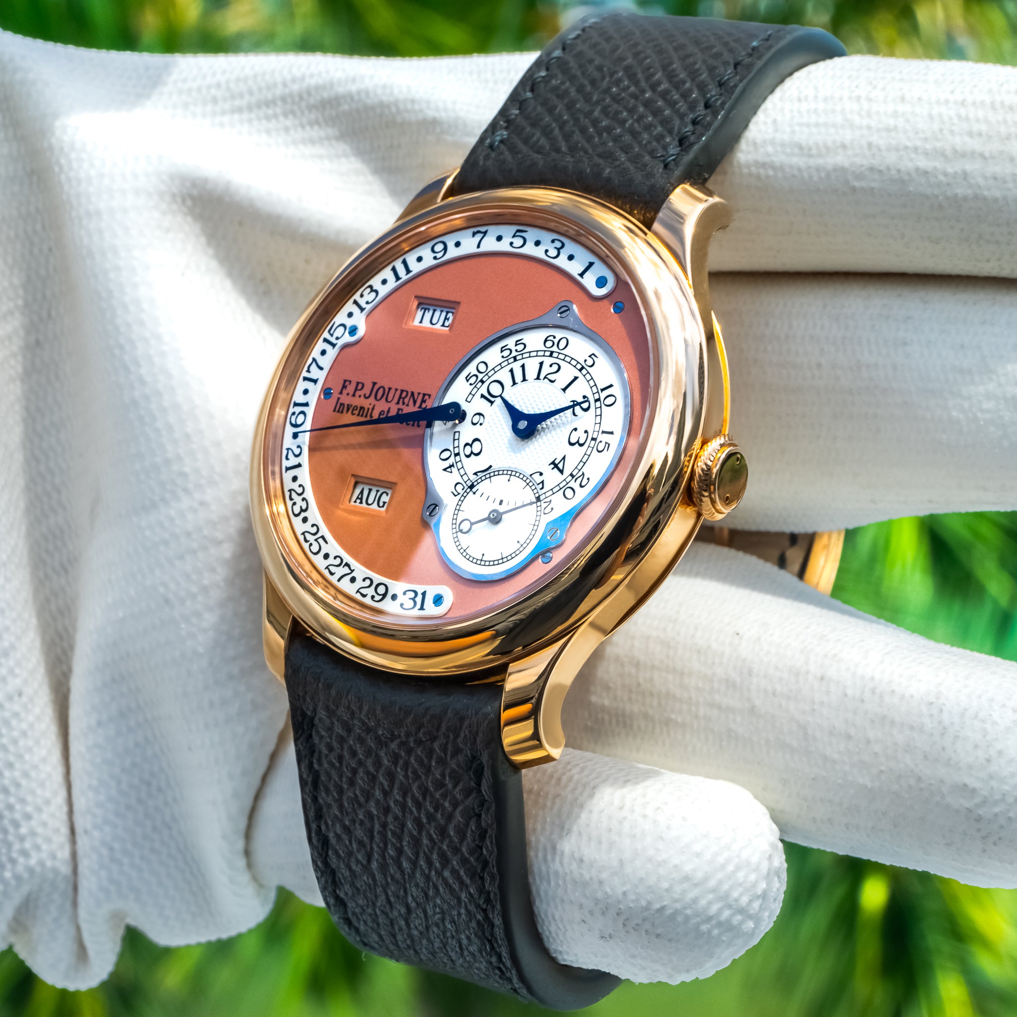 F.P. Journe Octa Calendrier Salmon Dial 40mm