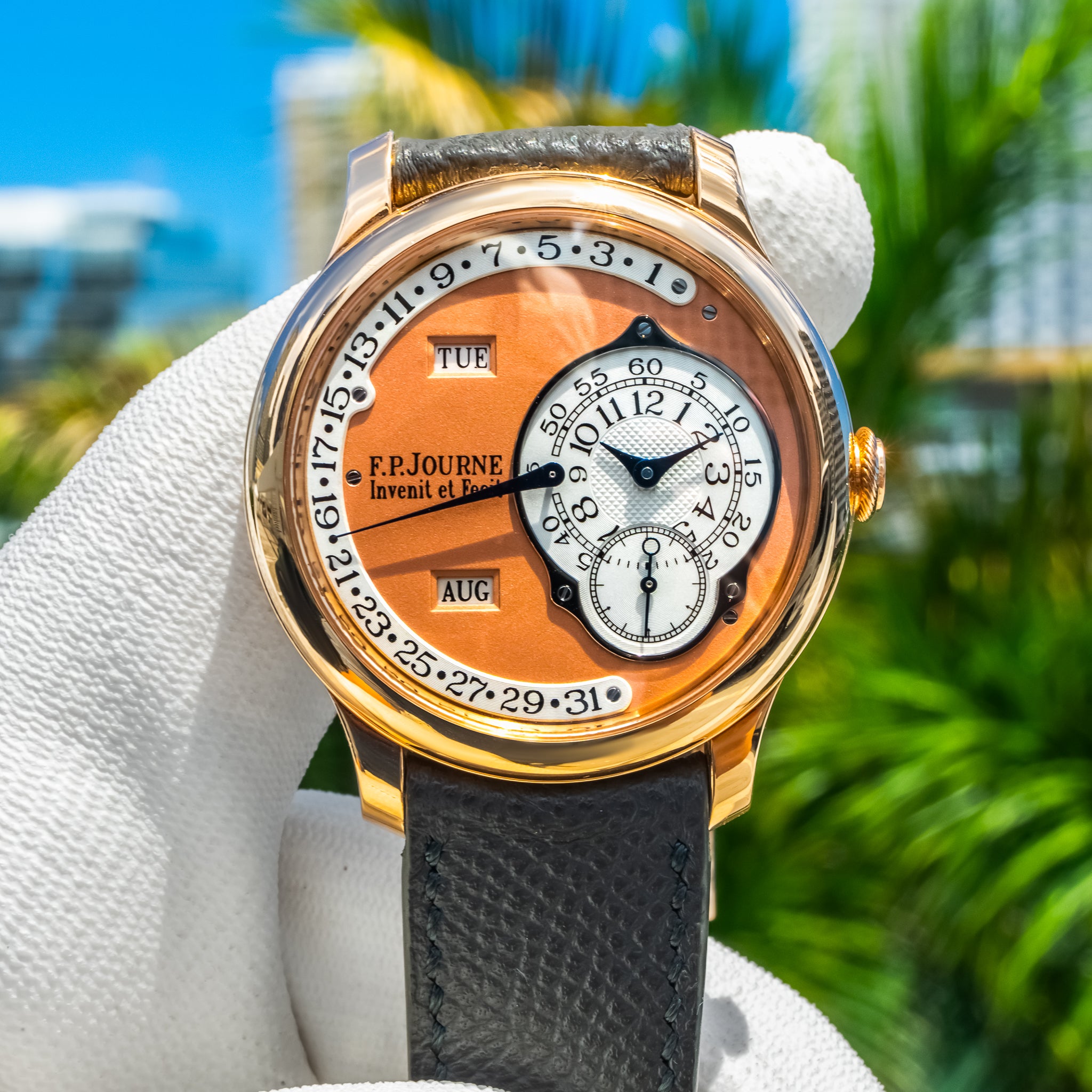 F.P. Journe Octa Calendrier Salmon Dial 40mm