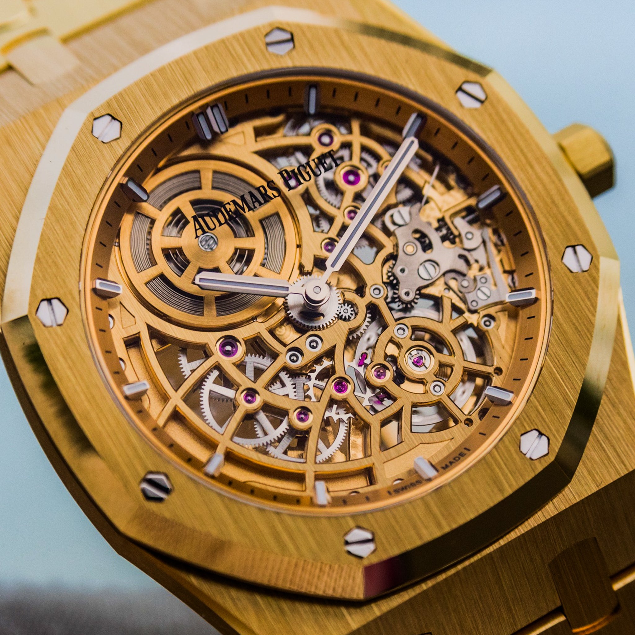 2023 Audemars Piguet 16204BA Royal Oak "Jumbo" Extra-Thin Openworked Yellow Gold 39mm