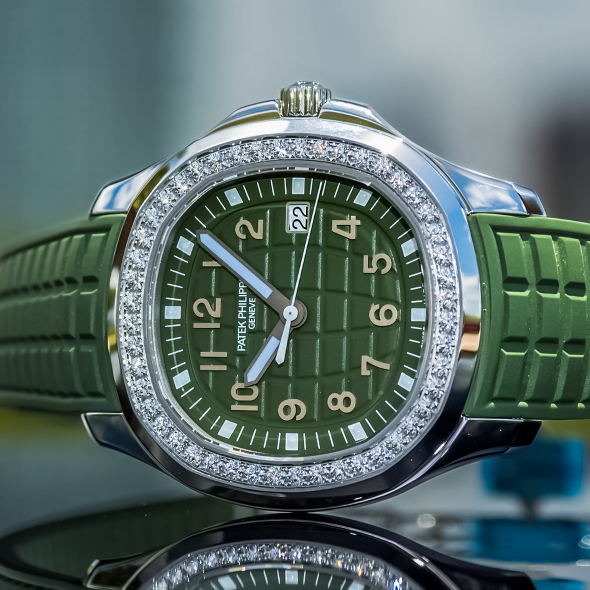 Patek 5267/200A | 2023 Aquanaut Luce | Steel | 5267/200A-001