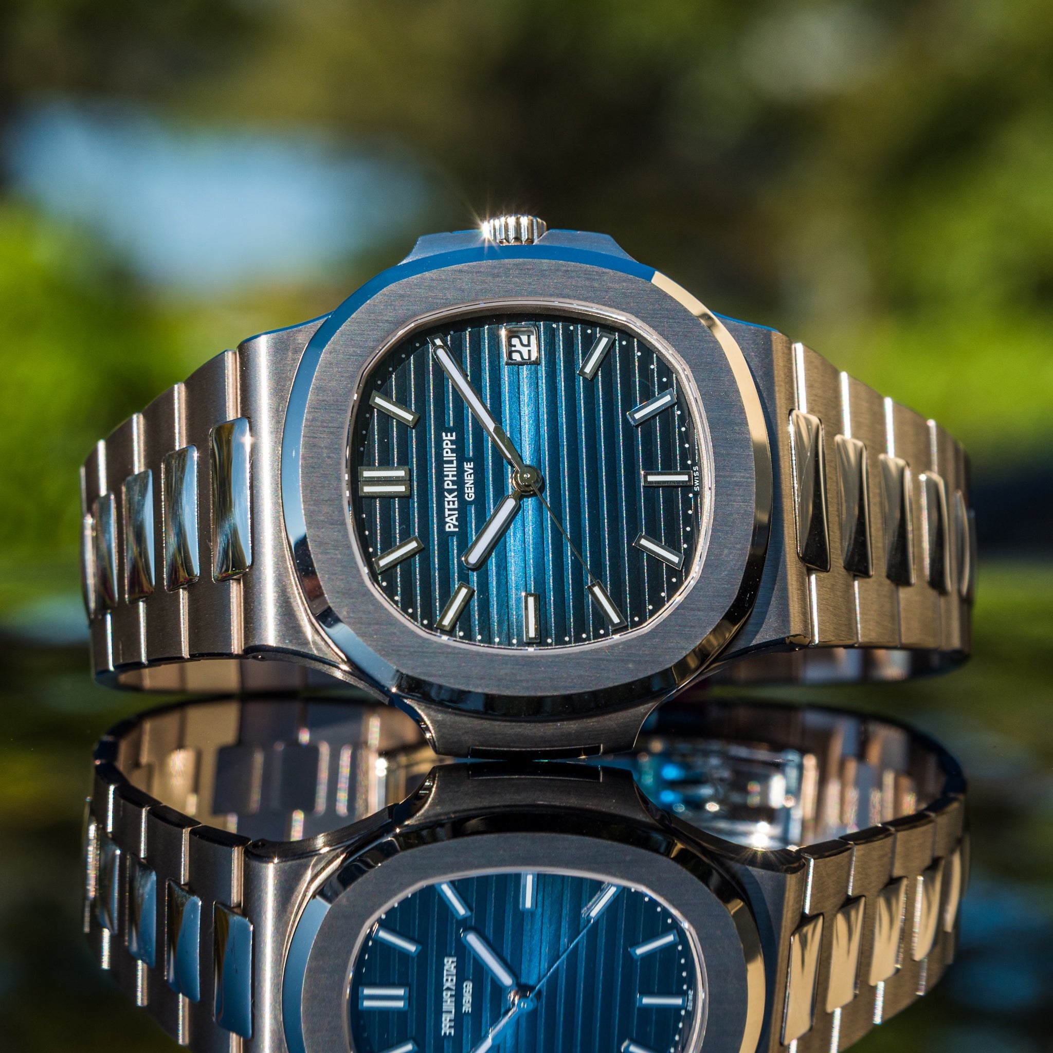 Patek Philippe 2023 Nautilus 5811/1G-001 Blue Dial