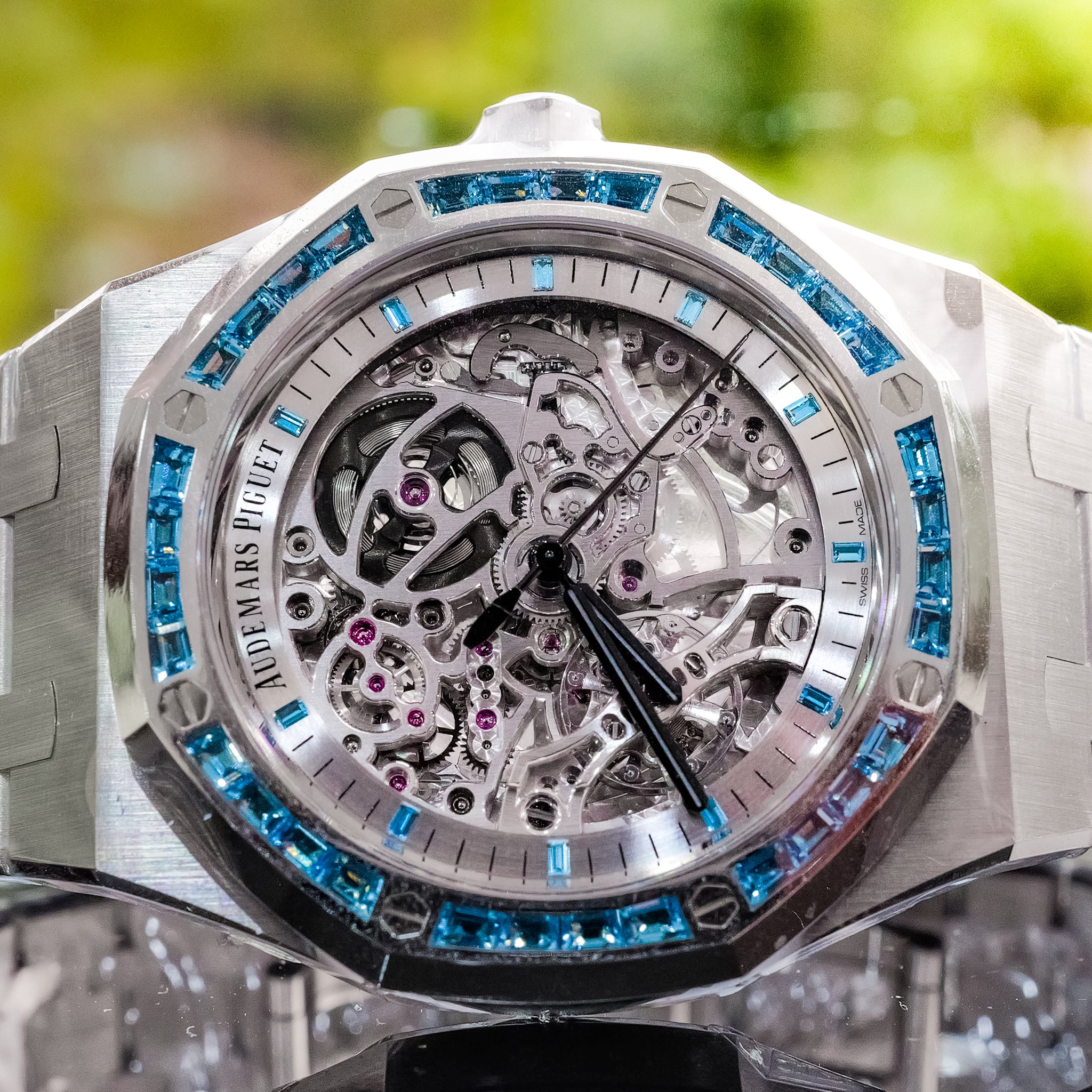 Audemars Piguet Royal Oak Double Balance Wheel 15412BC.TO.1220BC.01 Openworked White Gold Swiss Topaz Bezel