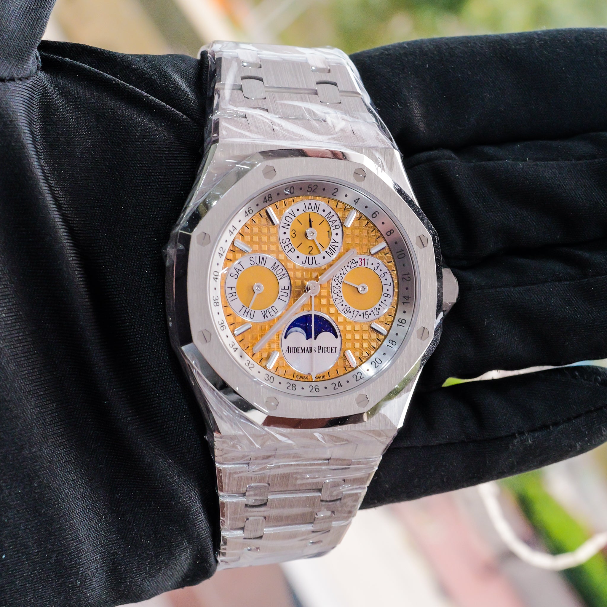 2019 Audemars Piguet Royal Oak Perpetual 26611PT Salmon Dial Limited Edition of 20