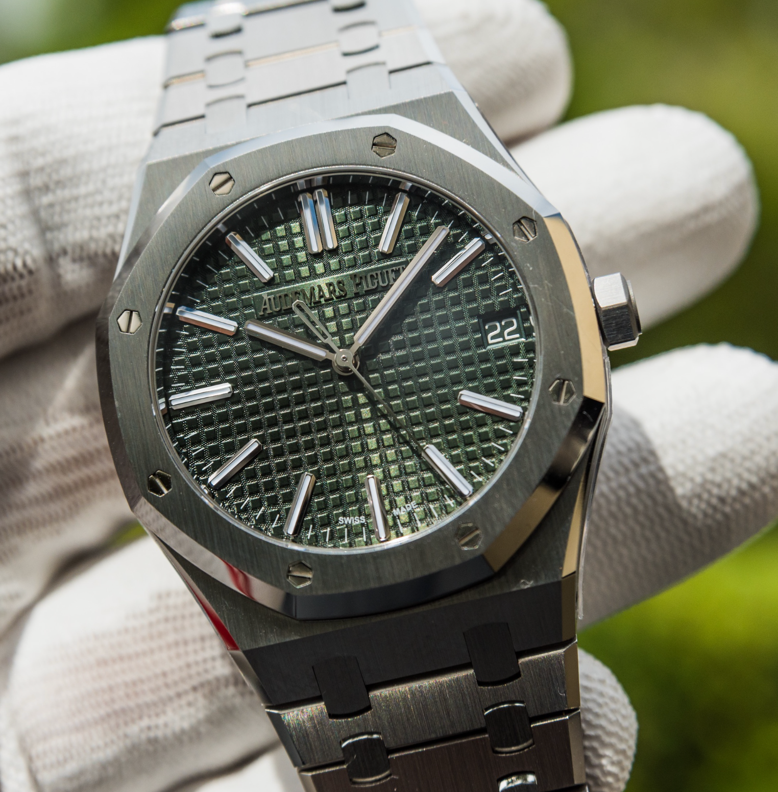 2024 Audemars Piguet Royal Oak 15510st Green Dial