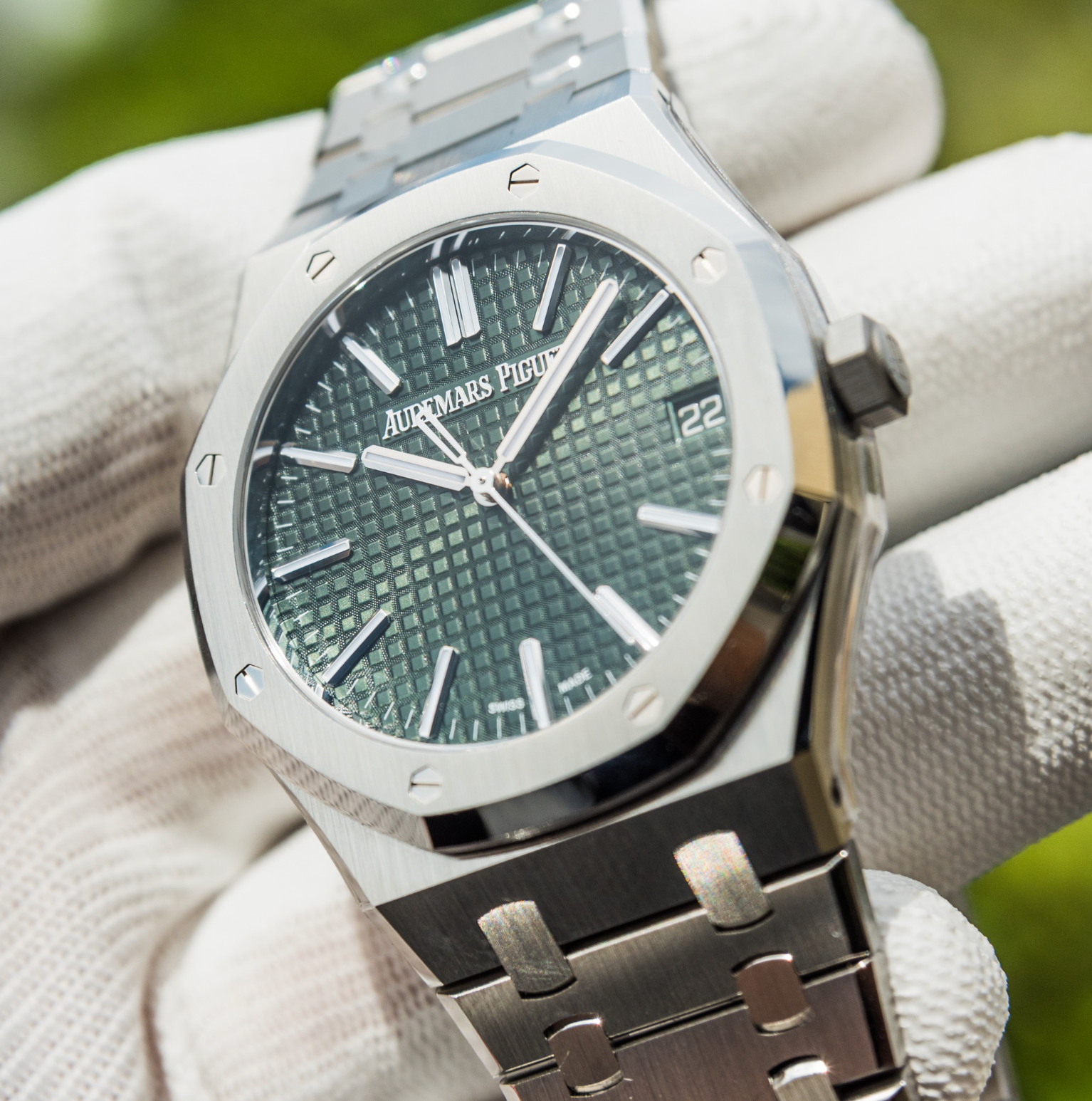 2024 Audemars Piguet Royal Oak 15510st Green Dial