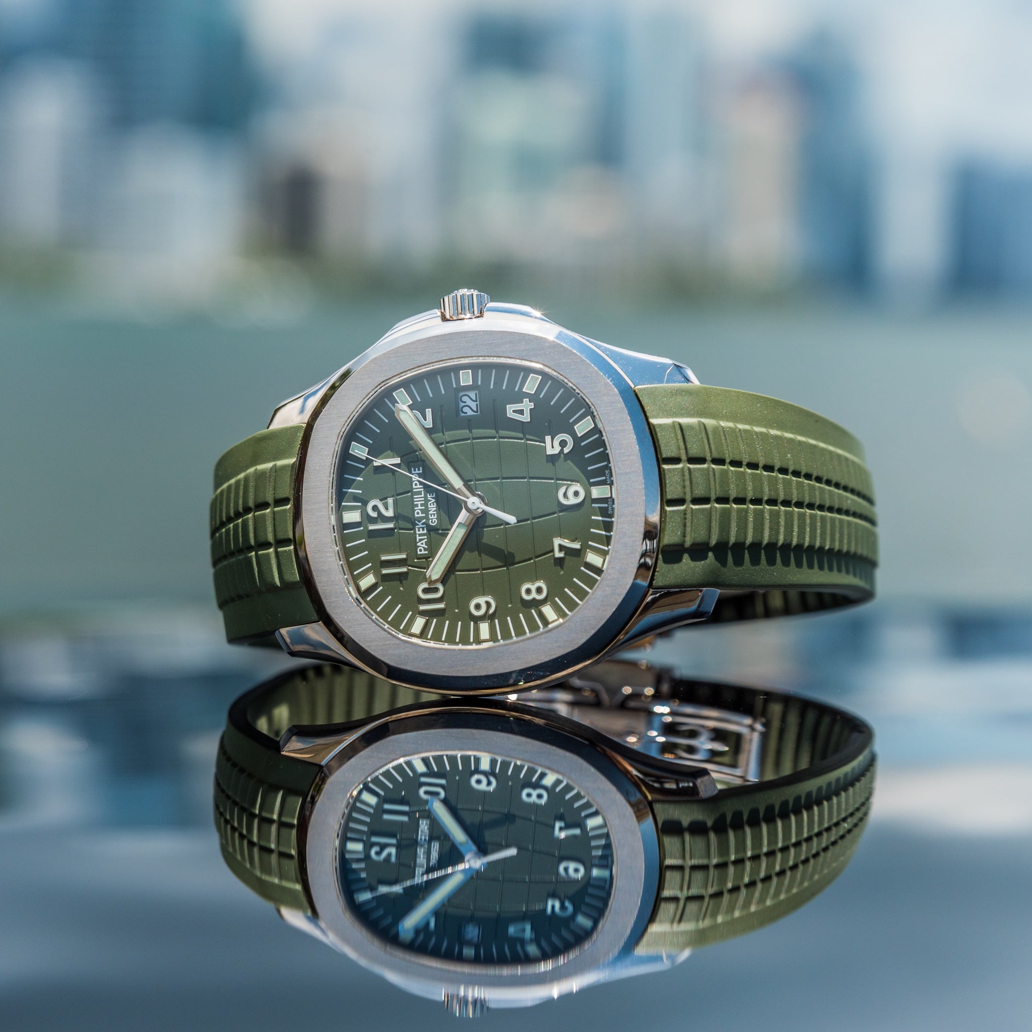 Patek 5168g | 2022 Aquanaut | White Gold | 5168G-010