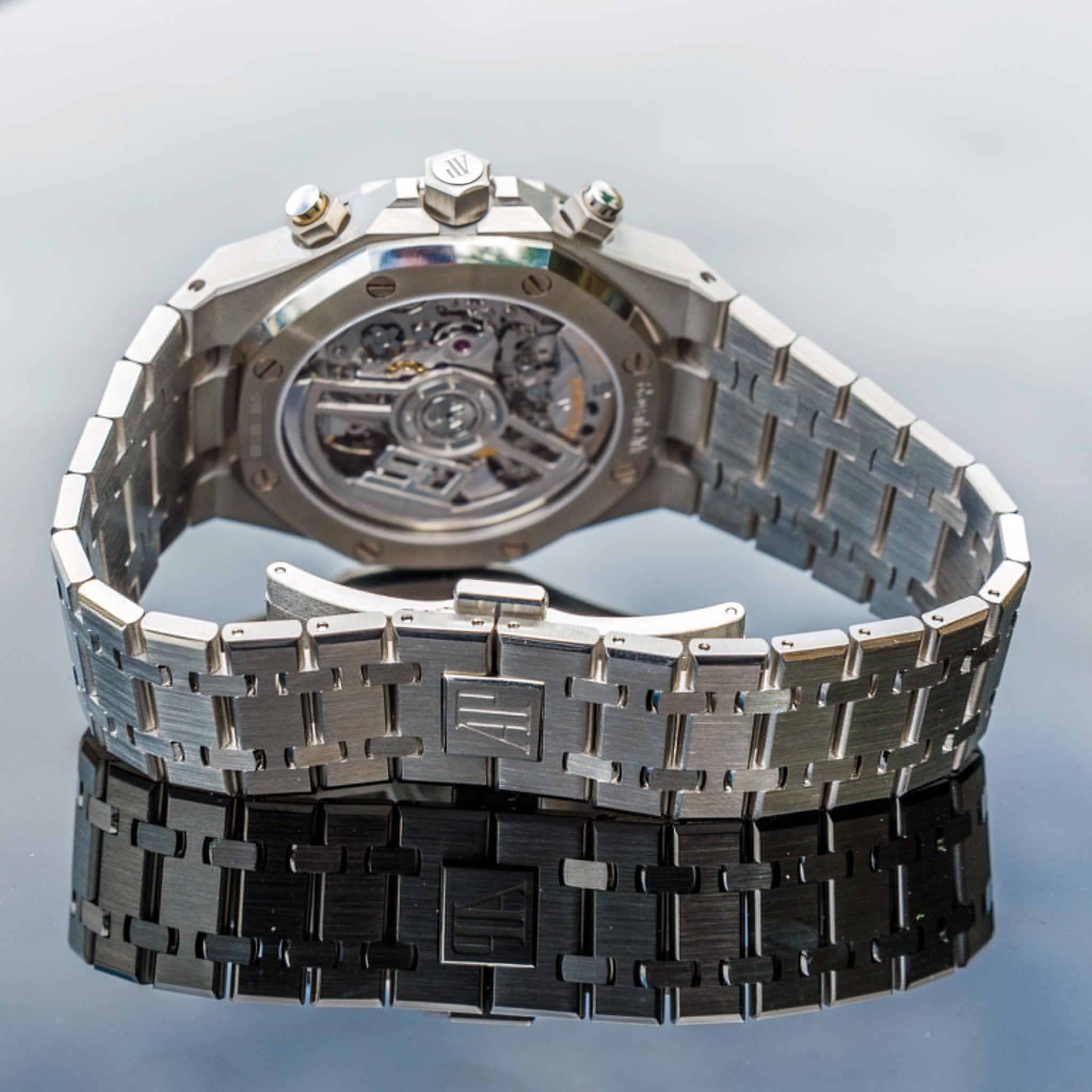 2022 Audemars Piguet 26240st Royal Oak Selfwinding Chronograph "50th Anniversary" Blue 41mm