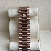 Rolex 2023 Day-Date 40mm Sundust Baguette 228235