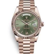Rolex 2021 Day-Date 40mm Olive Dial 228235
