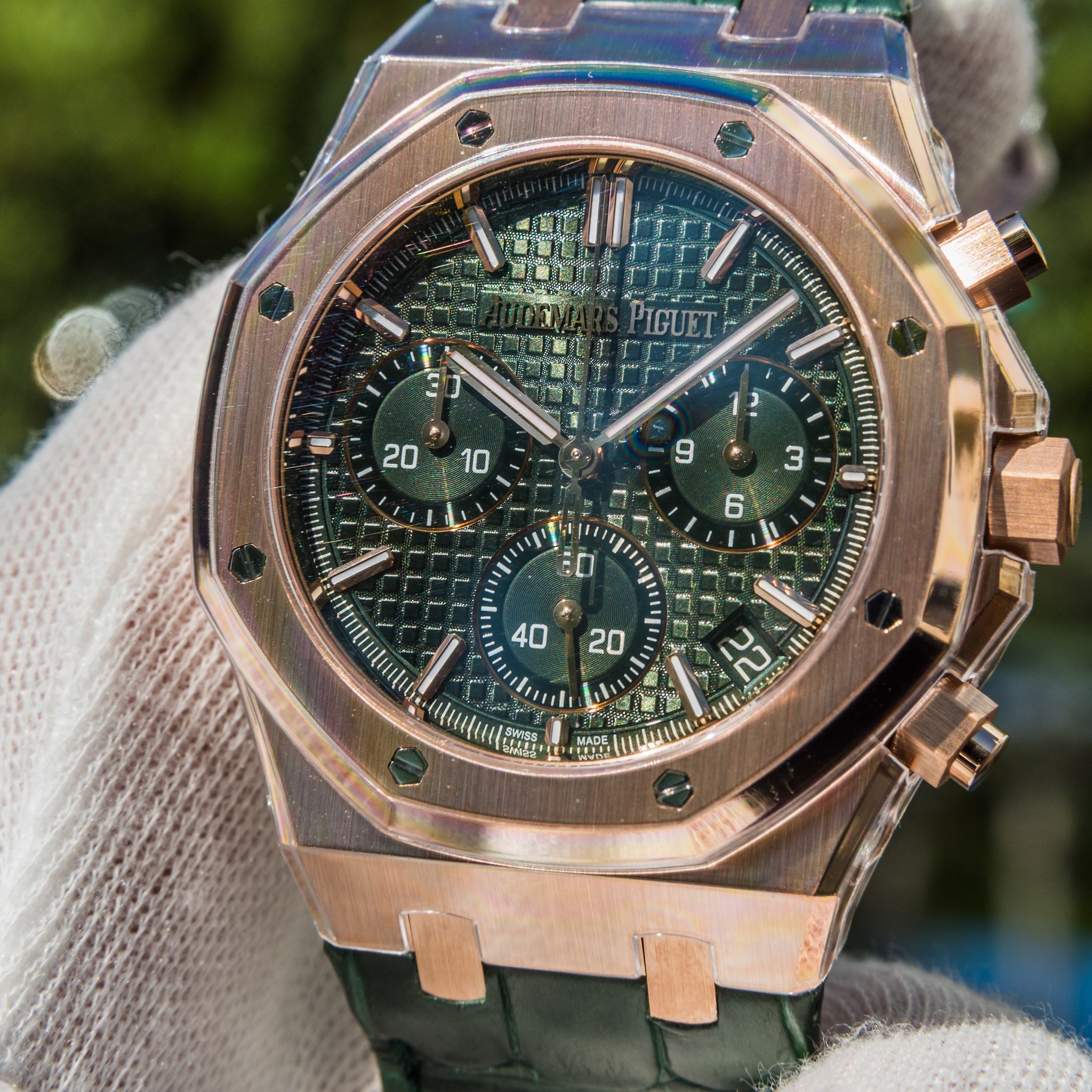 2022 Audemars Piguet 41mm 50th Anniversary Green Dial 26240OR