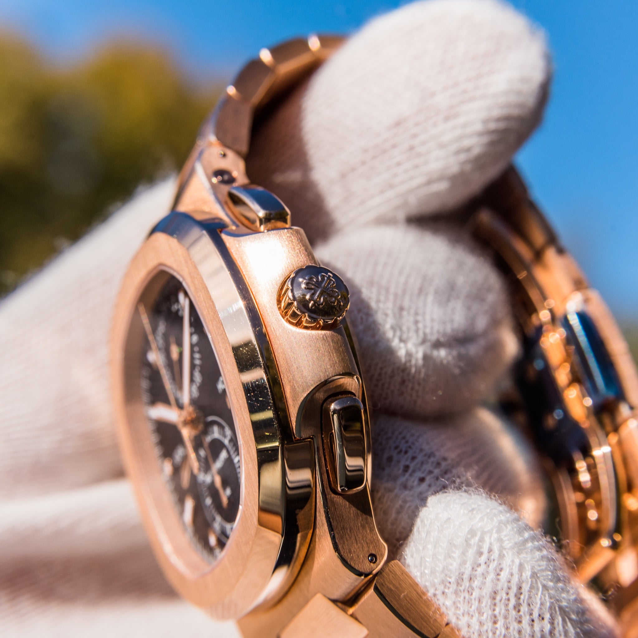 Patek Philippe 2023 Nautilus 5990/1R-001 Travel Time Chronograph Blue Dial