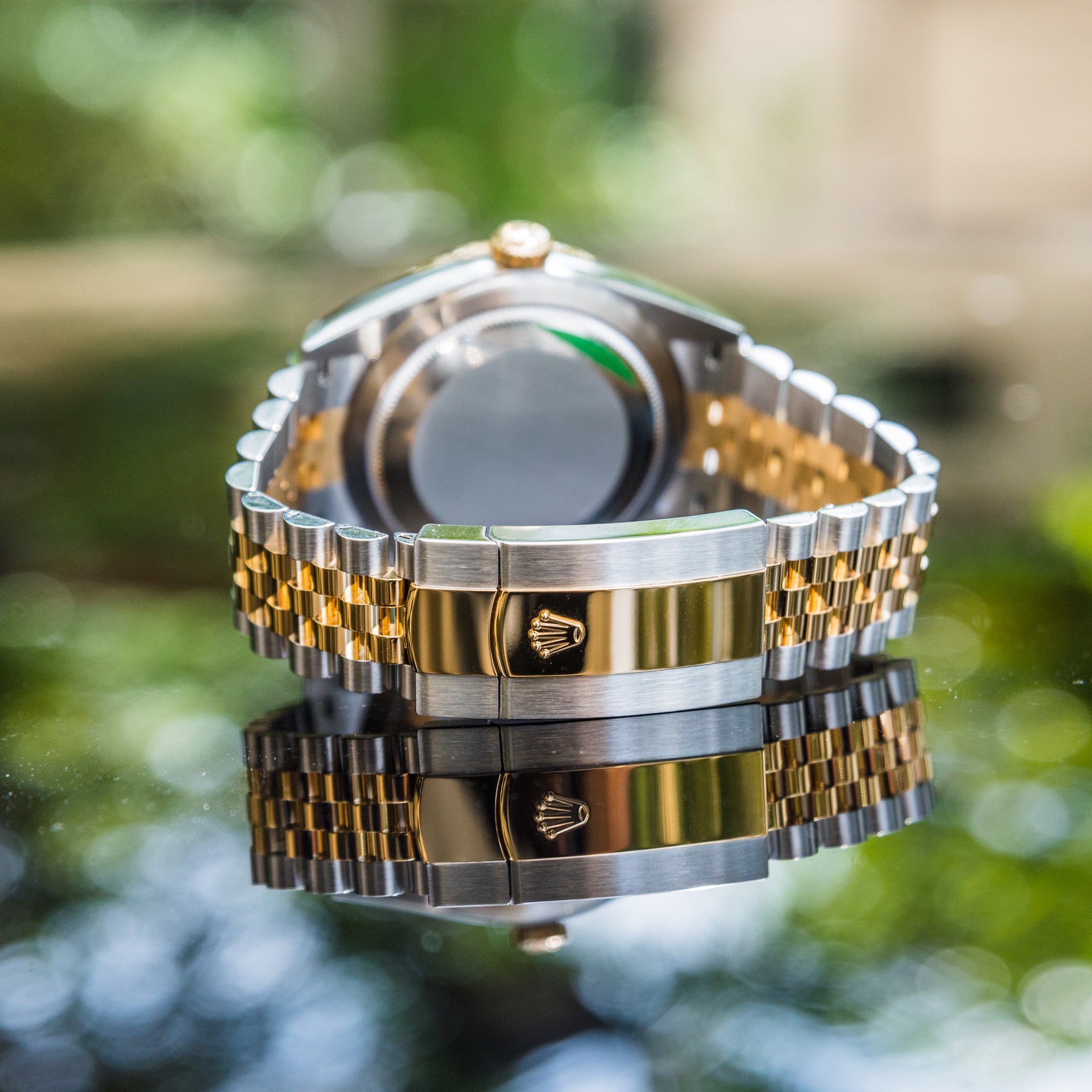 Rolex 2022 Sky-Dweller 326933 Black Dial on jubilee