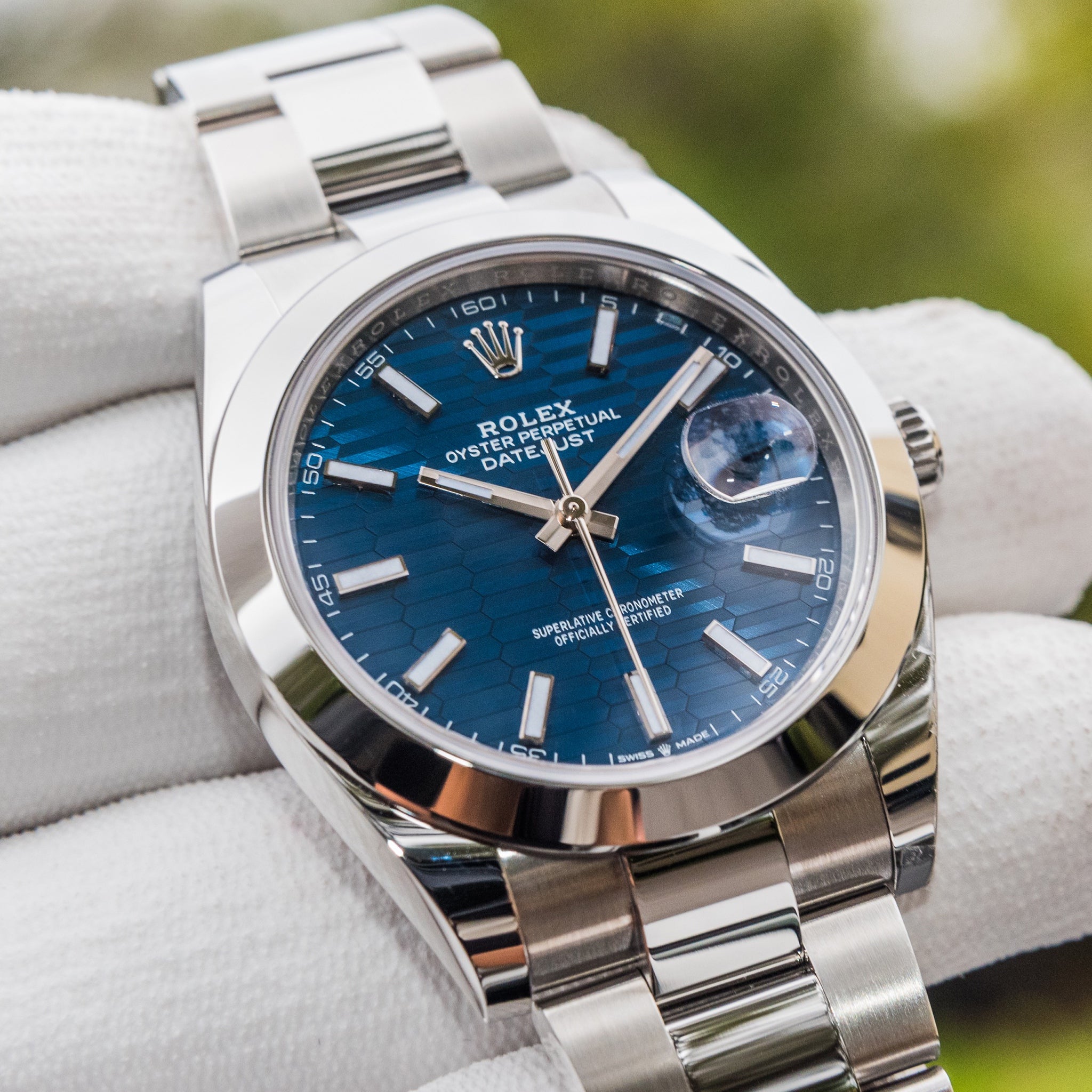 Rolex 2022 Datejust 41mm Blue Motif on Oyster 126300