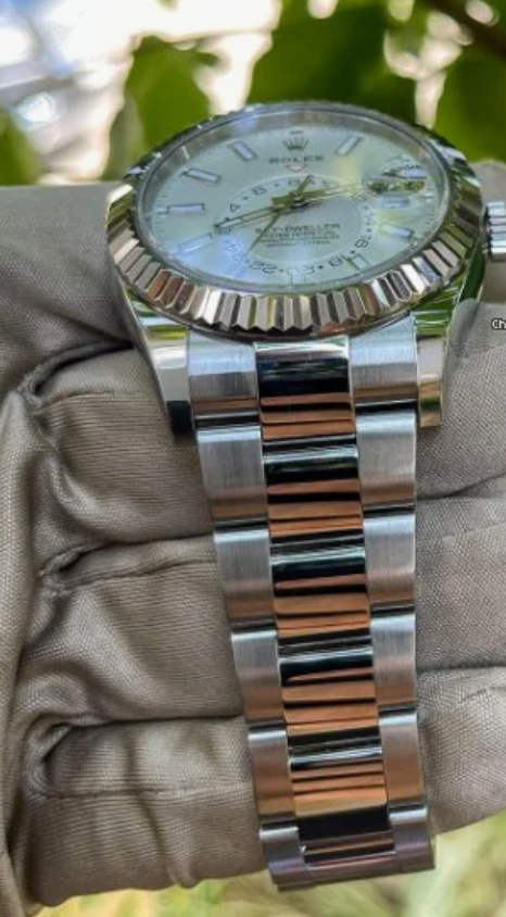 Rolex 2022 Sky-Dweller 326934 White Dial