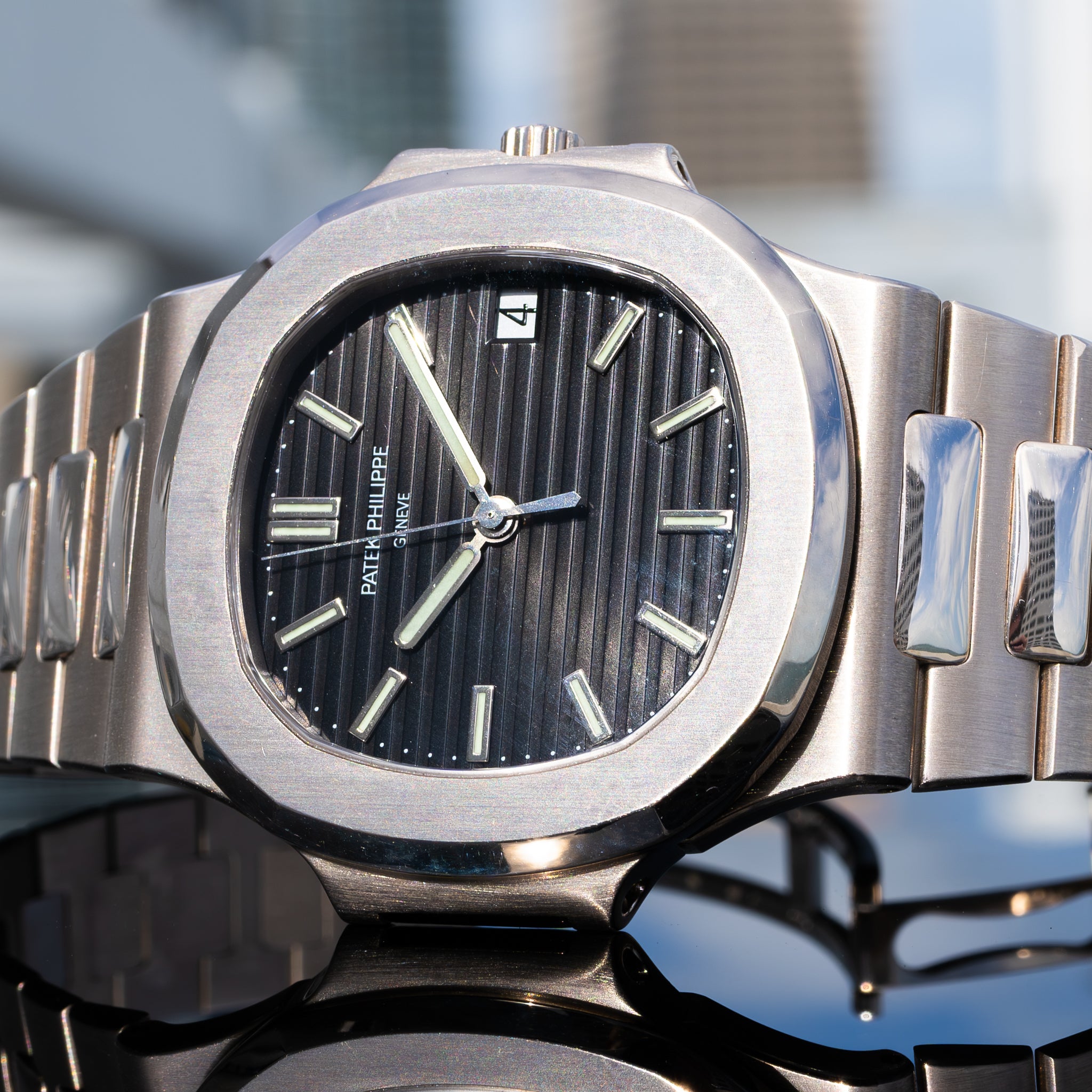 Patek philippe nautilus grey dial best sale