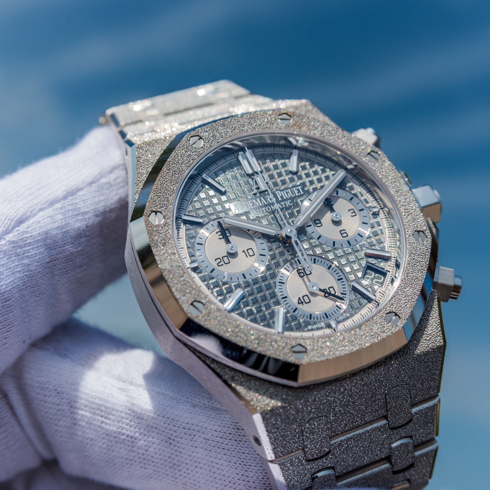 2022 Audemars Piguet Royal Oak Chronograph Frosted 41mm 26239BC