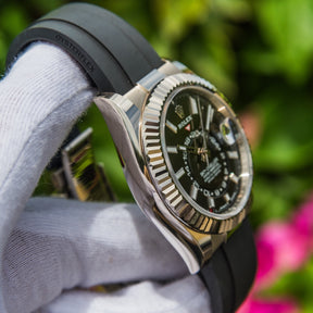 Rolex Unworn 2023 Sky-Dweller 42mm 336239 Black Dial