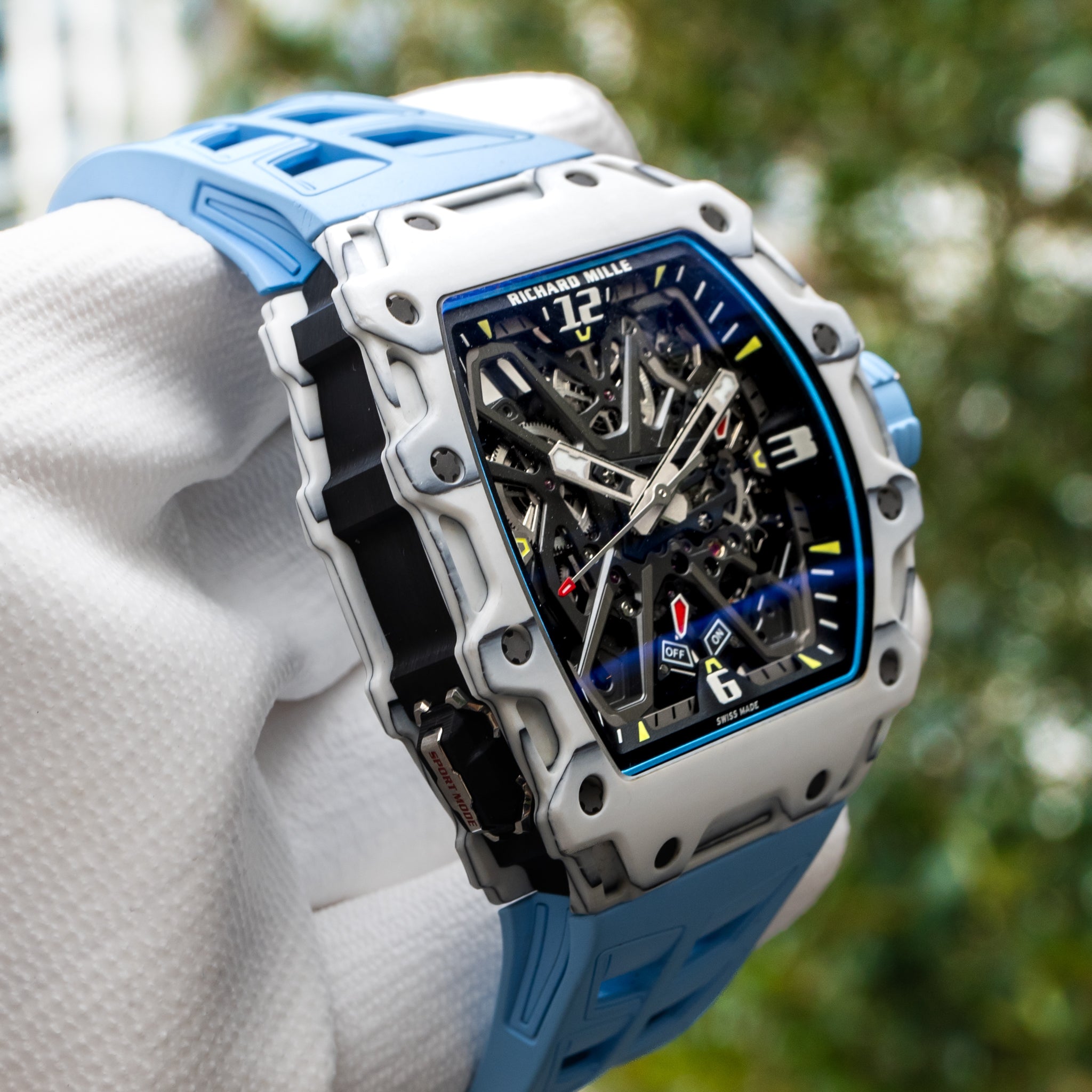 Richard Mille Unworn 2022 RM 35-03 Rafa Nadal White Carbon / Quartz TPT